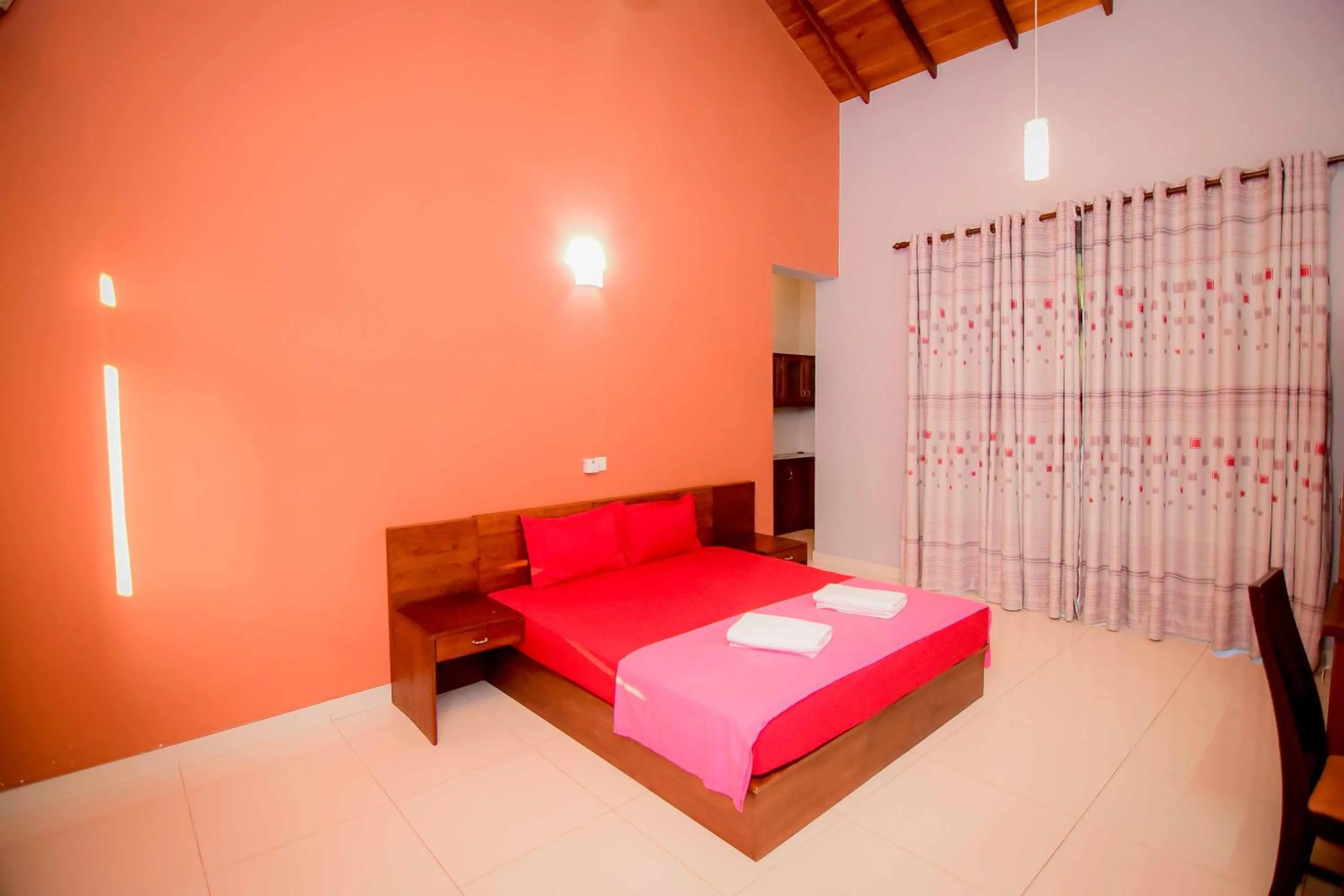 Bed in Airport Villa