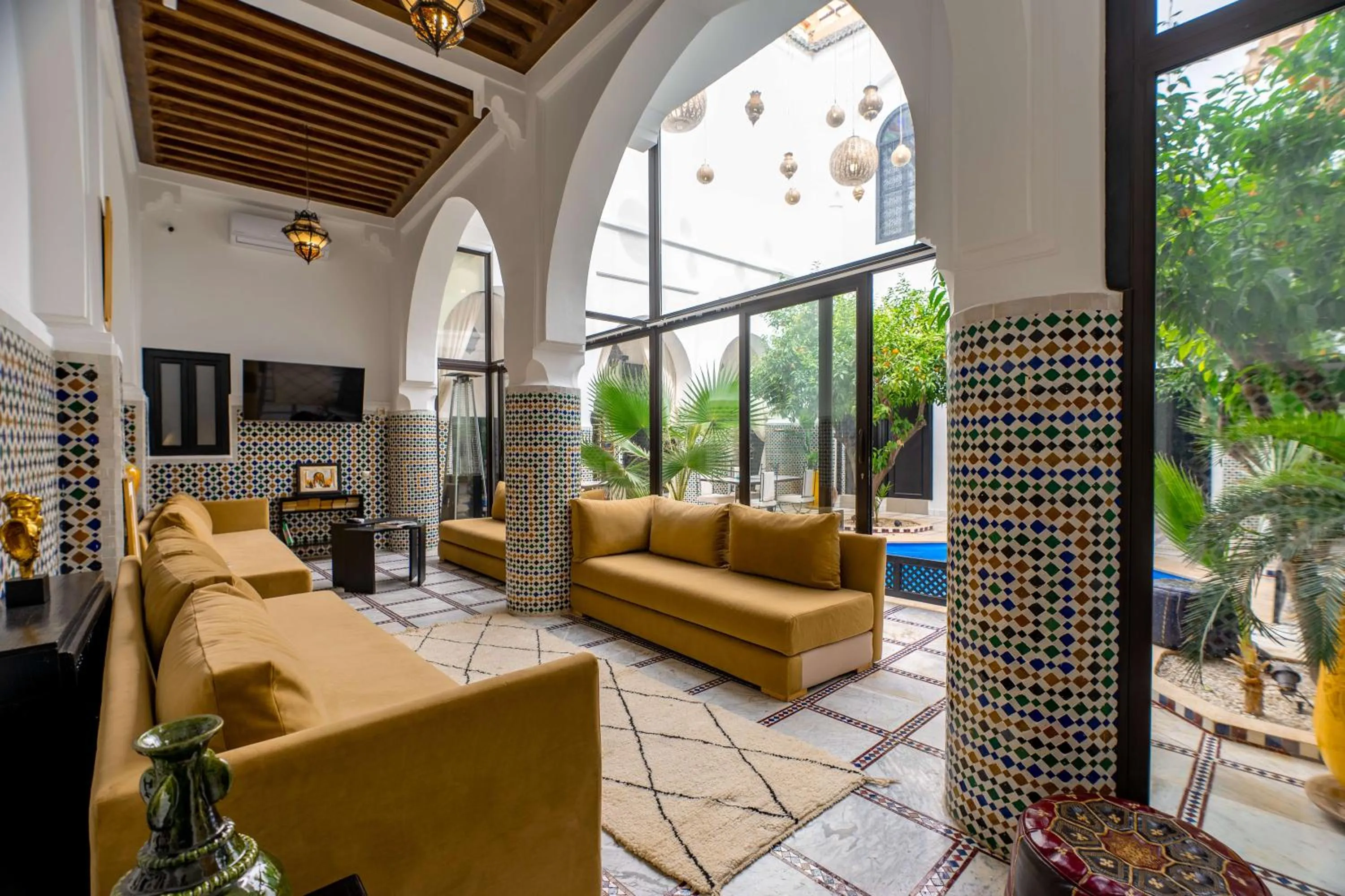 Patio in Riad Dar Dialkoum