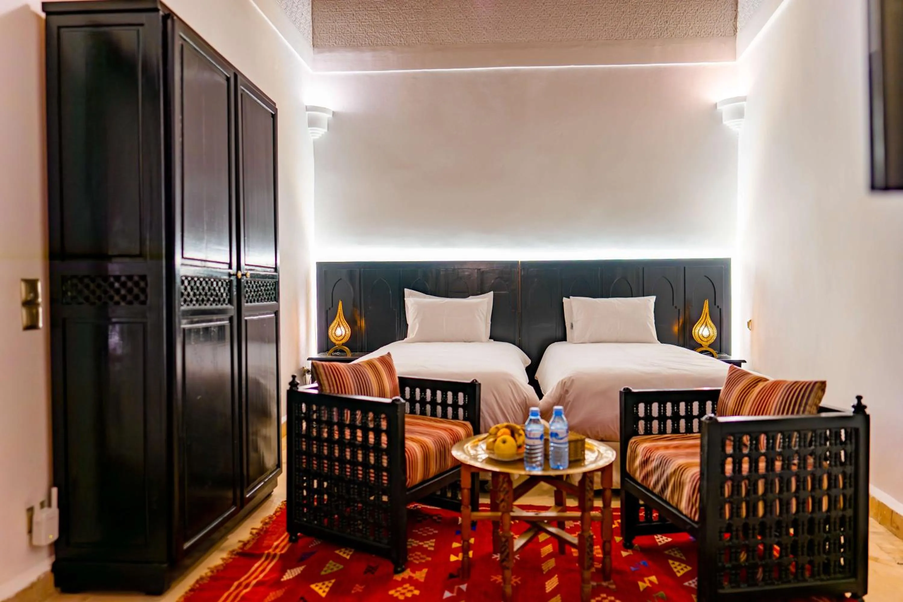 Photo of the whole room in Riad Dar Dialkoum