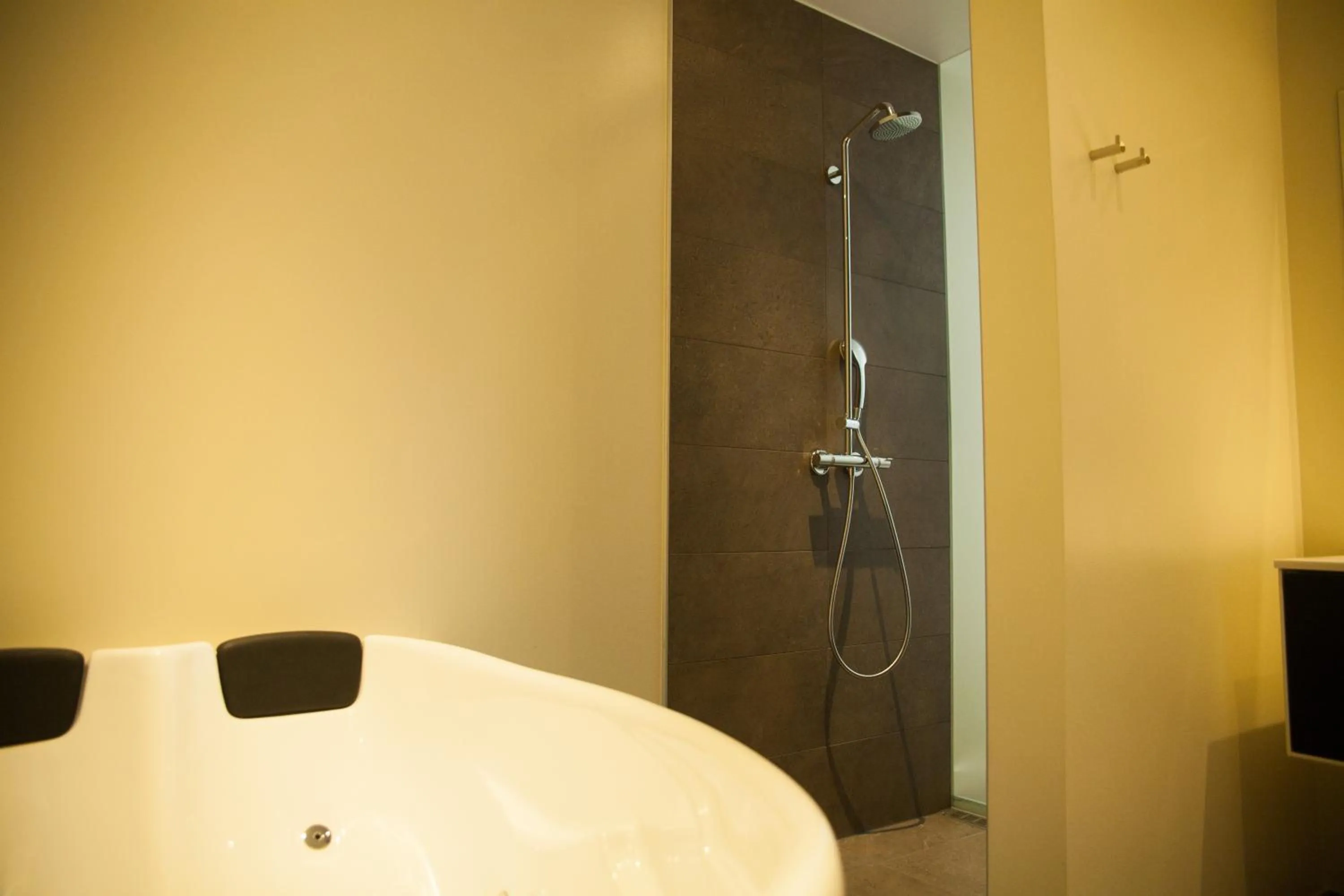 Shower in Bramslevgaard