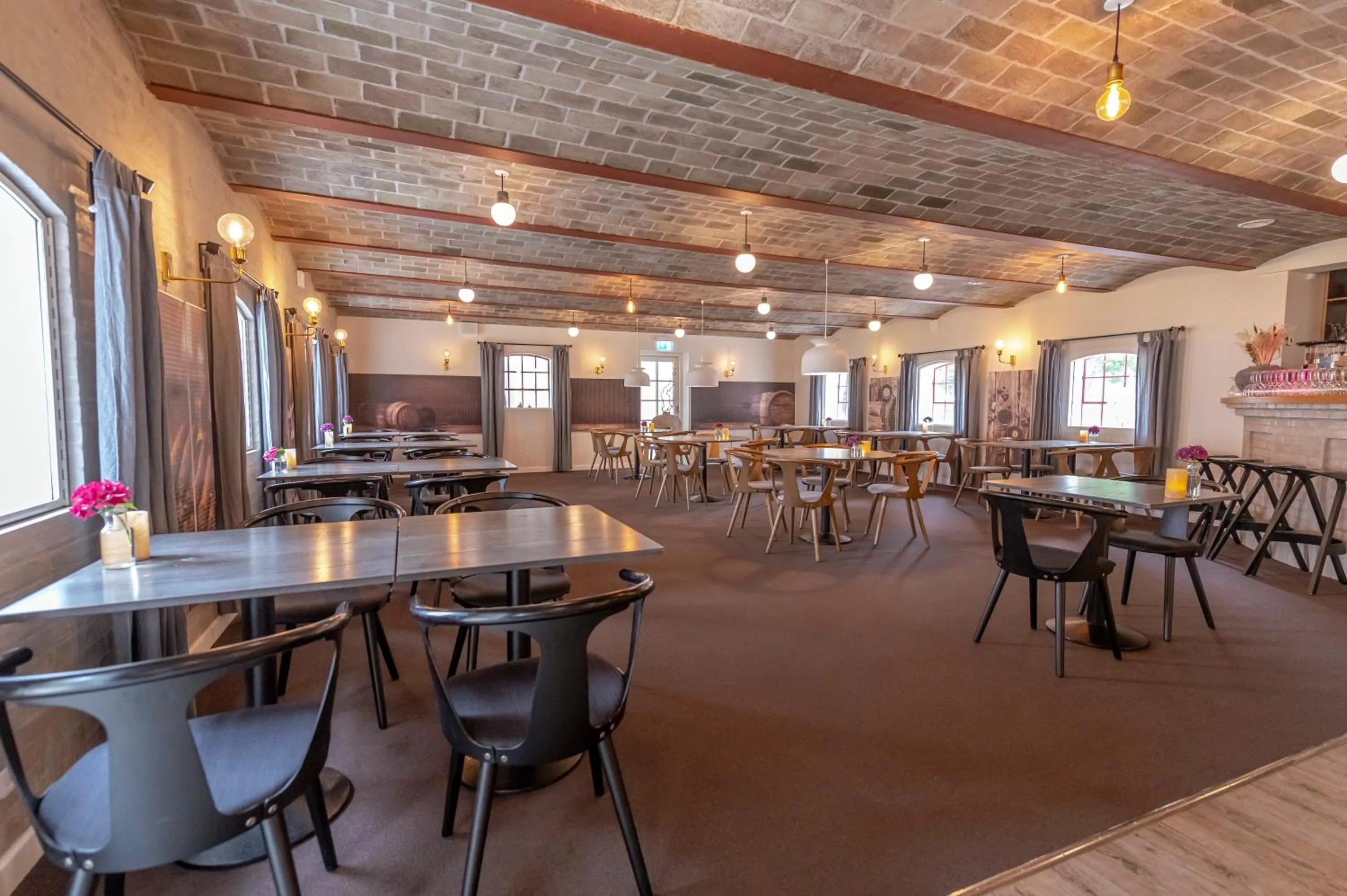 Restaurant/places to eat in Bramslevgaard