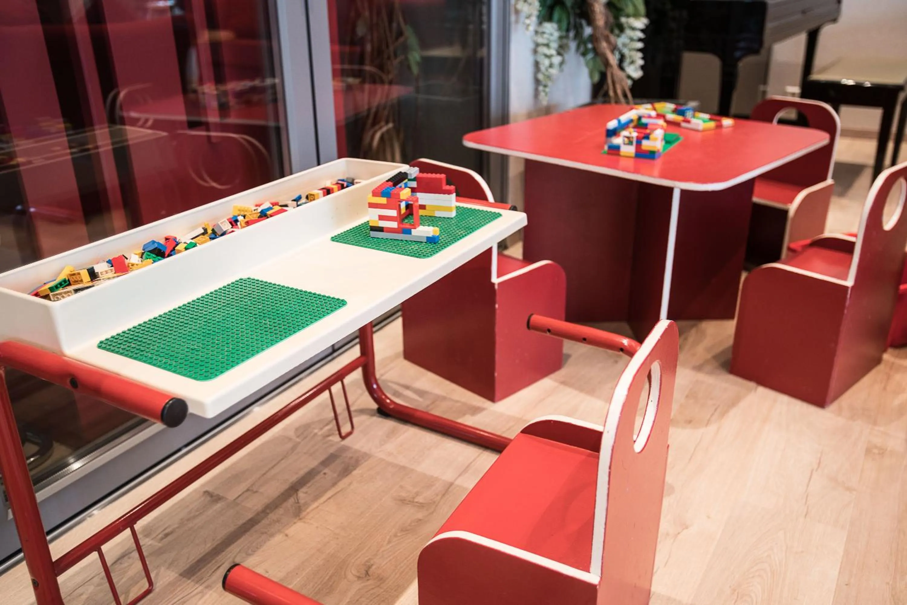 Game Room in Almaas Hotell Stord AS