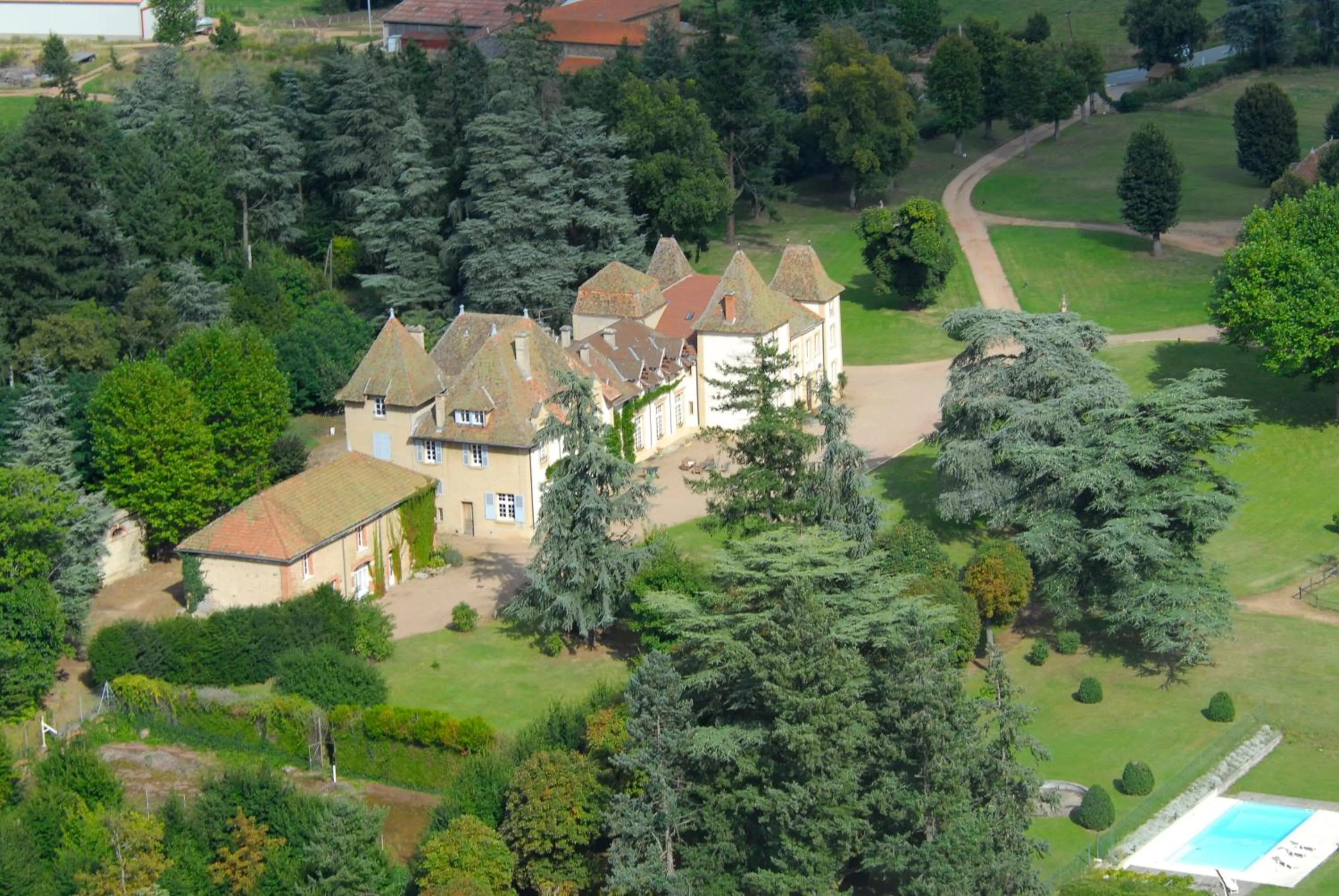 Bird's eye view in Domaine des Grands Cèdres