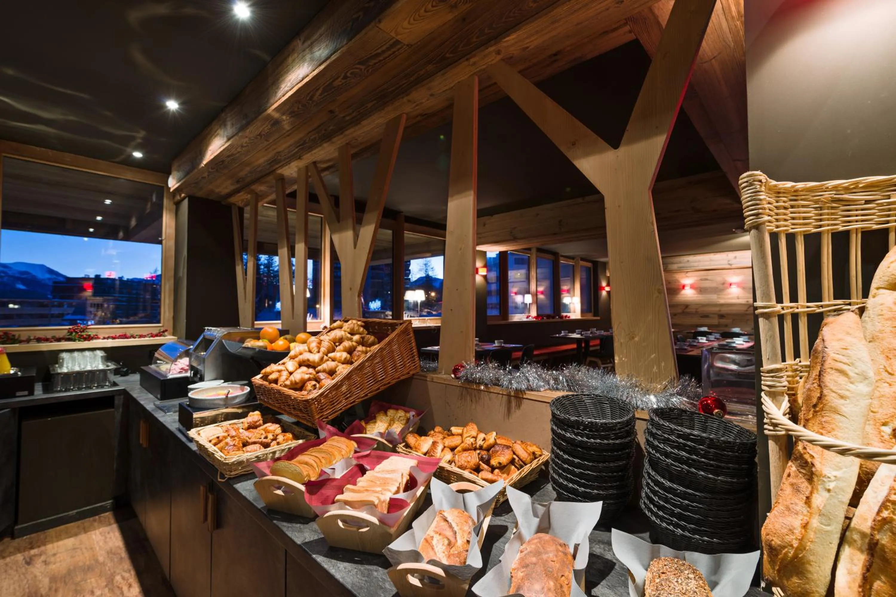 Restaurant/places to eat in Marmotel & Spa