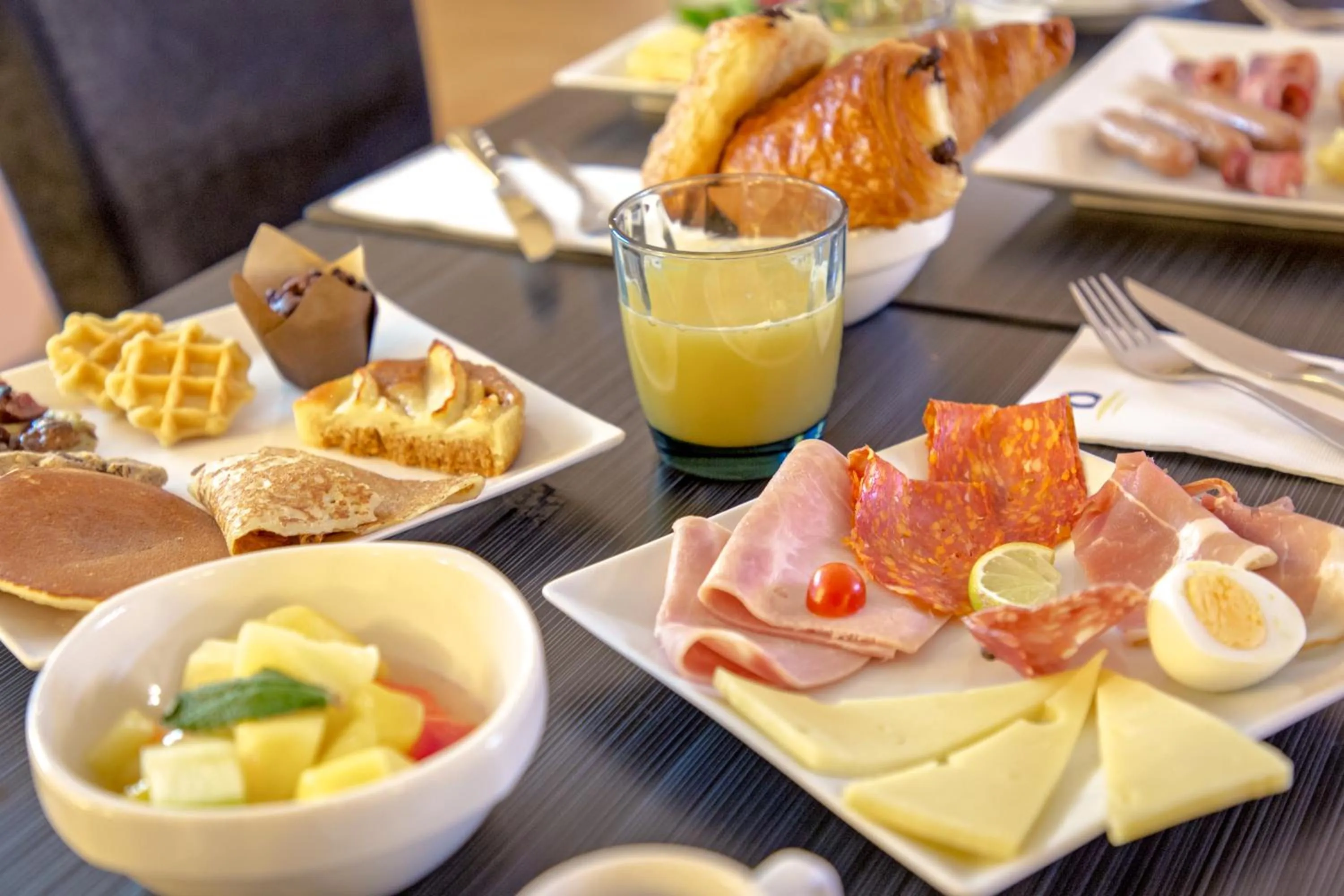 Breakfast in Marmotel & Spa