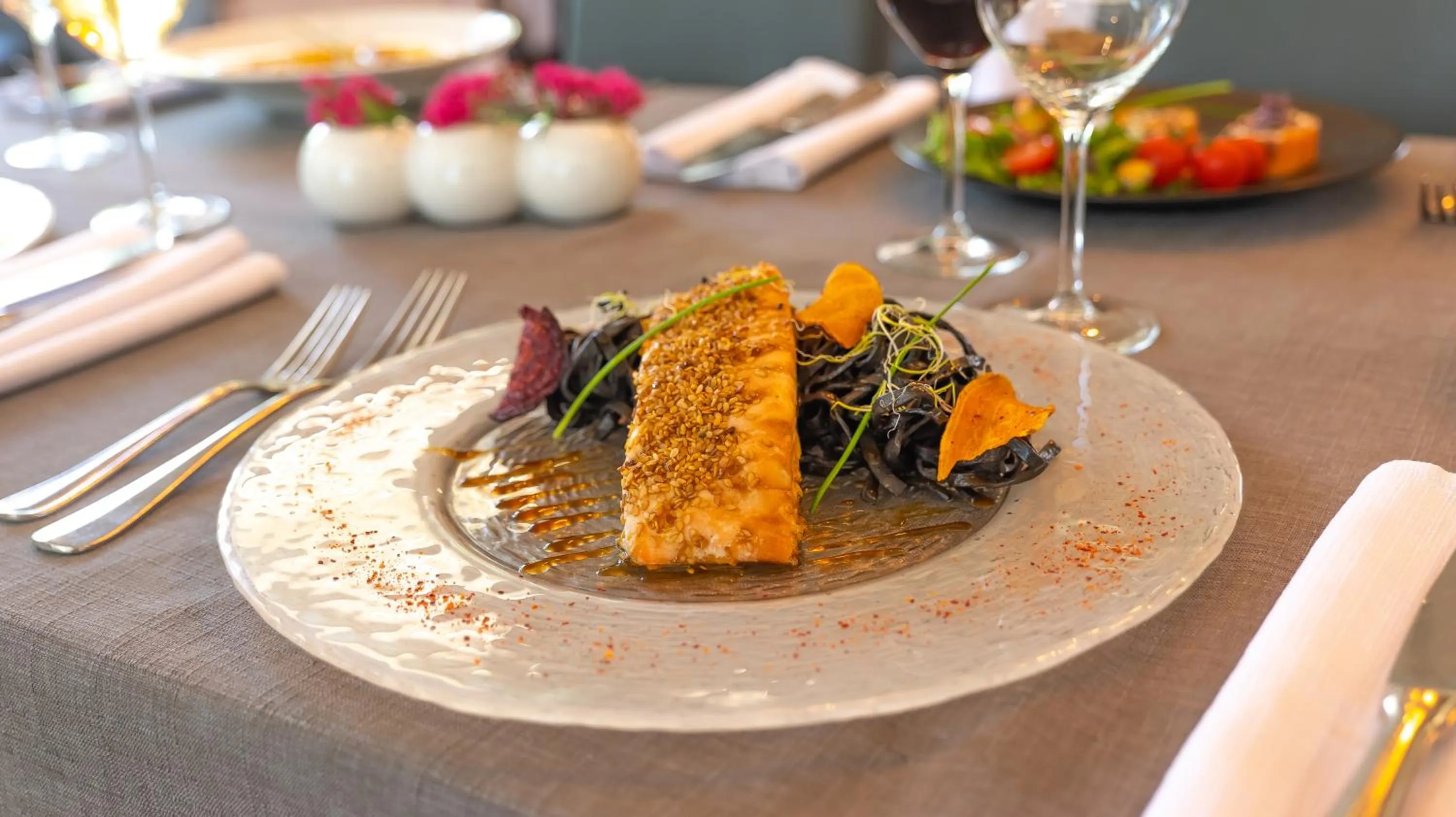 Restaurant/places to eat in Logis Hotels - Au Colombier du Touron