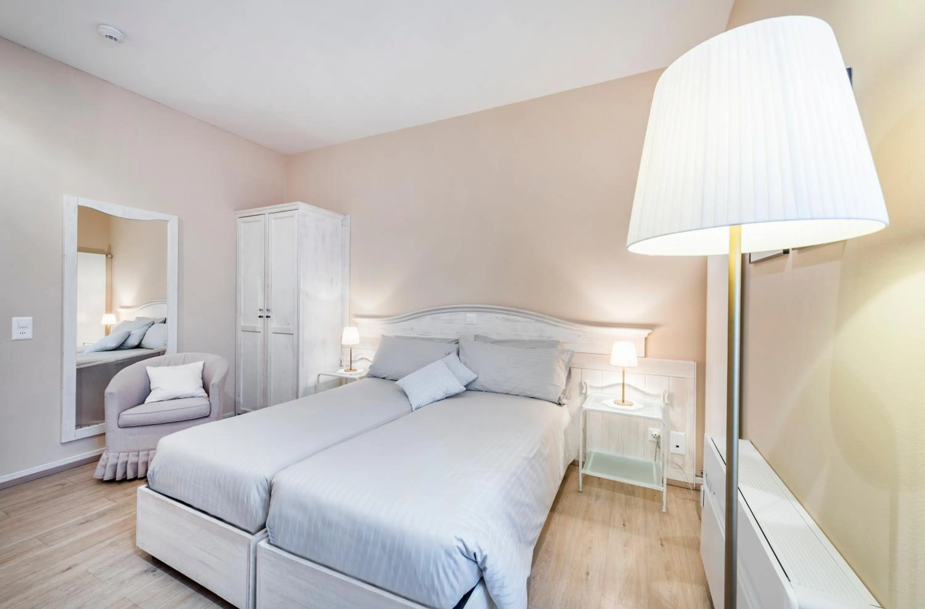 Photo of the whole room, Bed in Albergo Ristorante La Palma