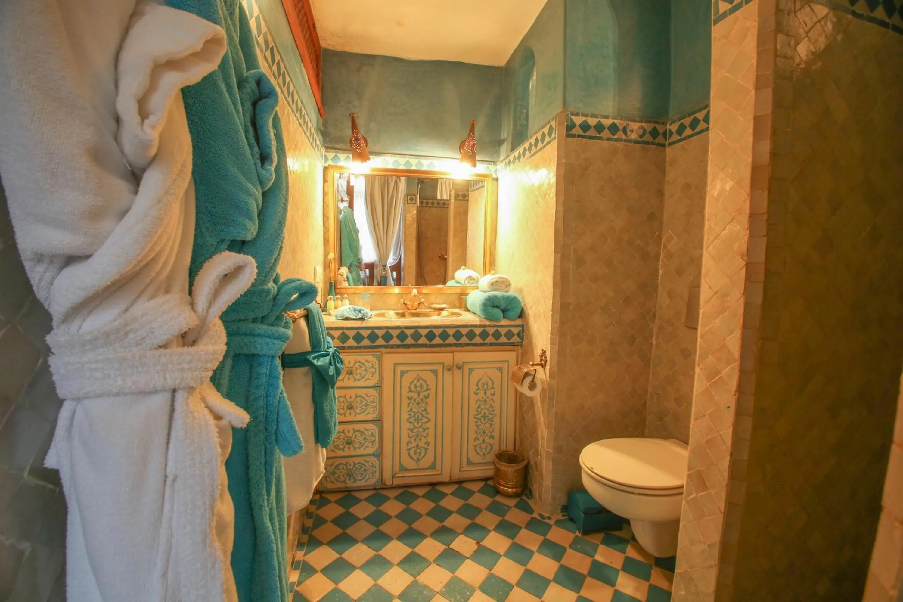 Bathroom in Riad Turquoise