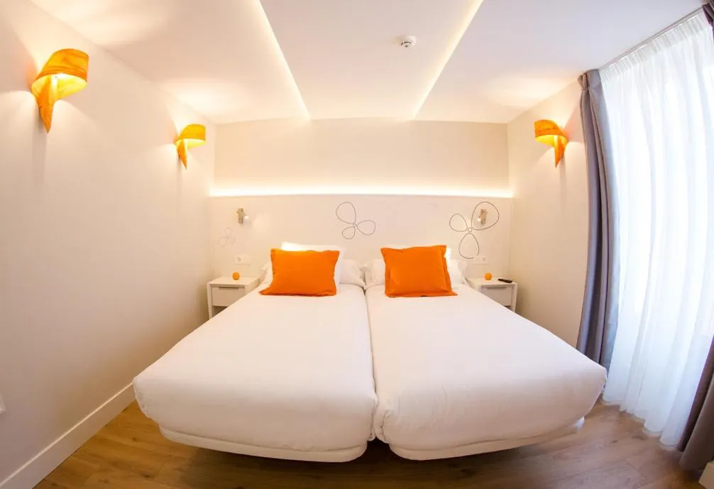 Bed in Hostal riMboMbin