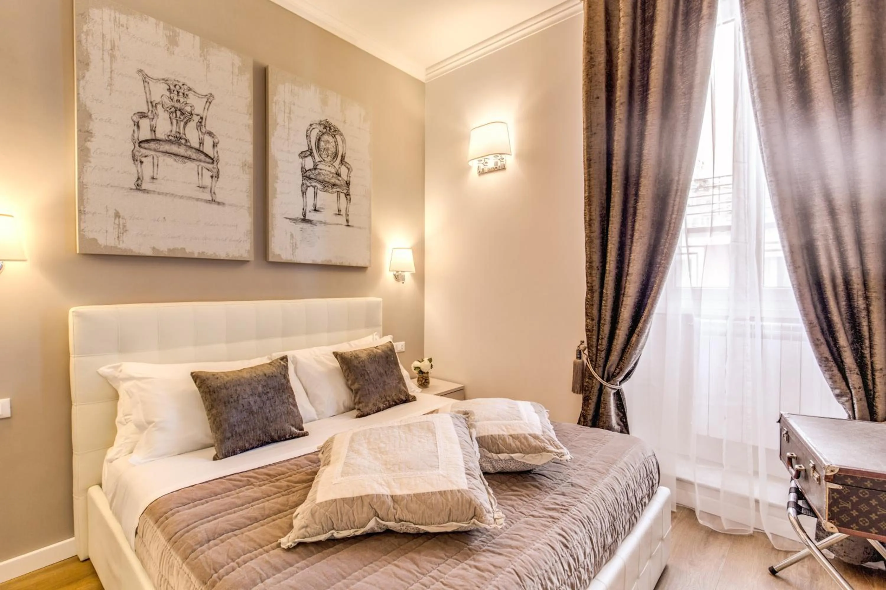 Photo of the whole room, Bed in The Bridge Suites