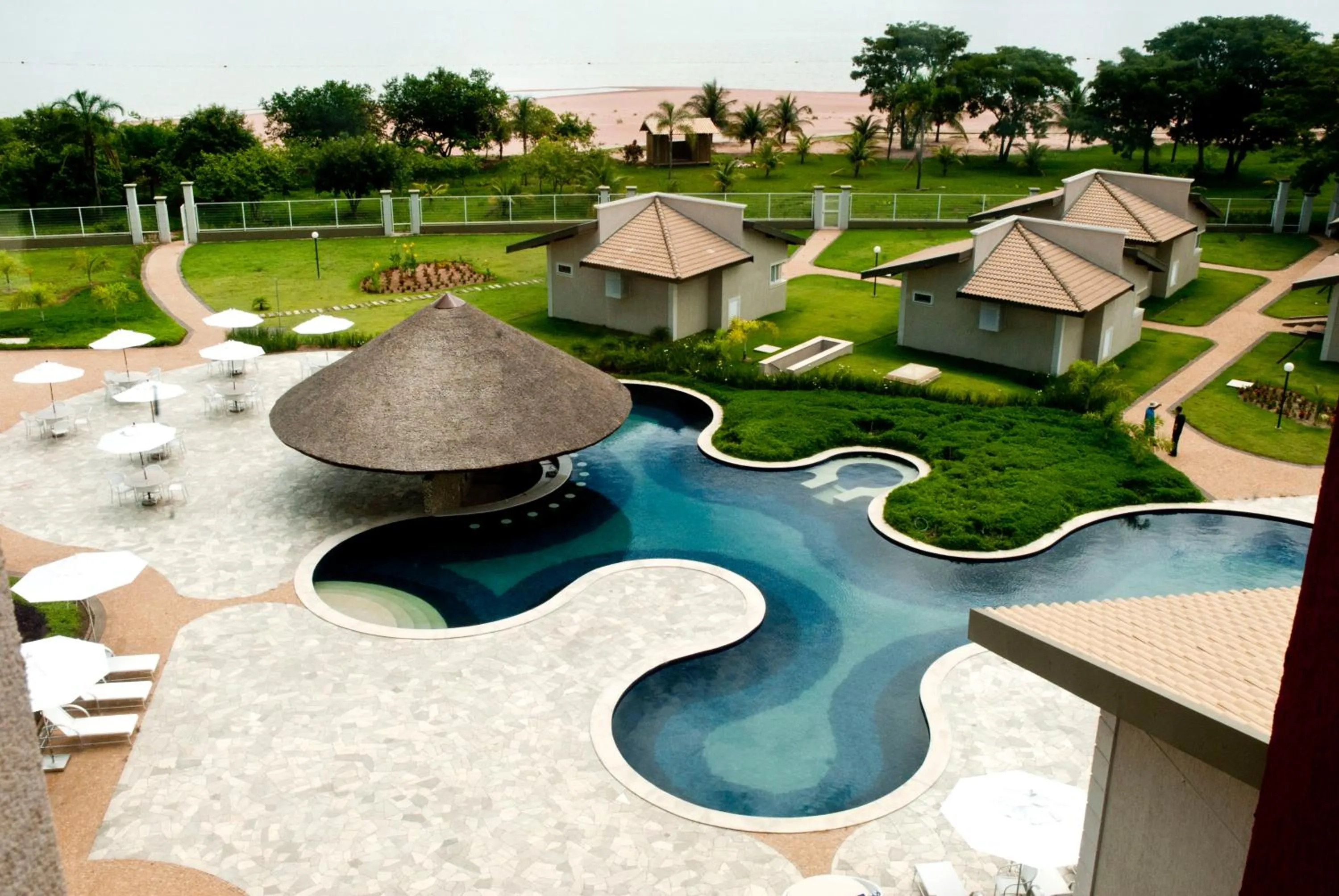 Property building in Resort da Ilha