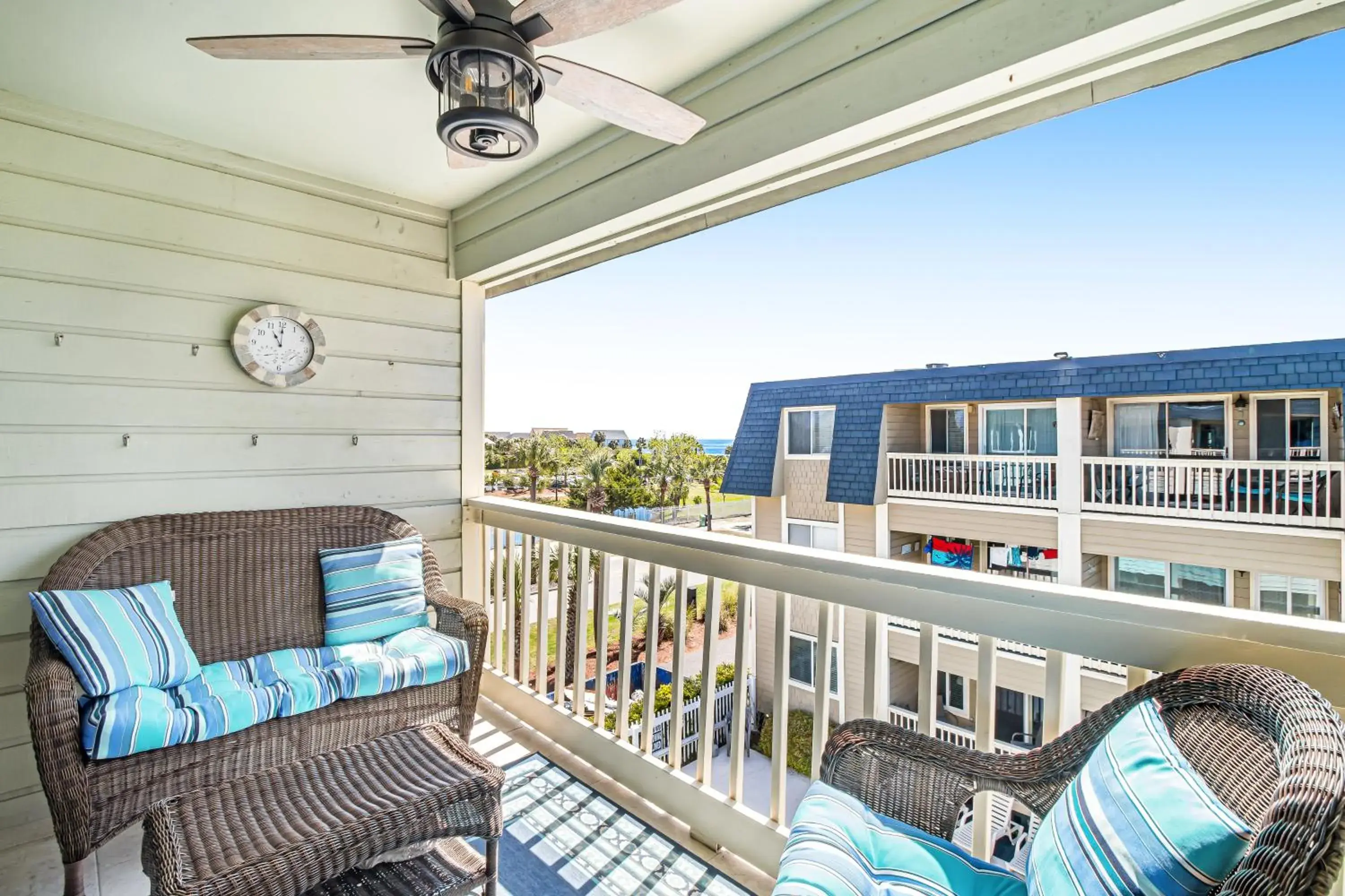 Oceanside 306-B Oceanside 306-B