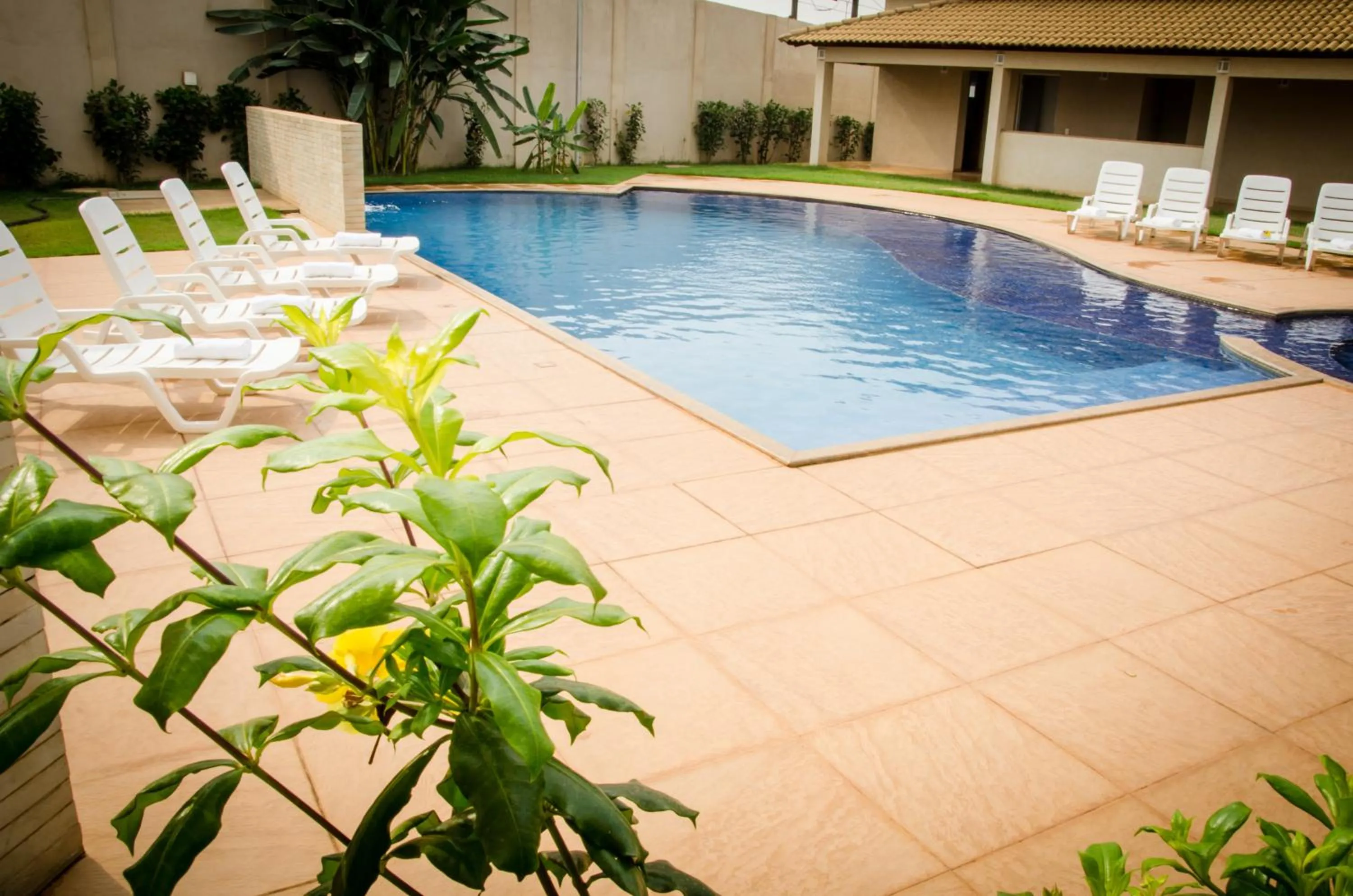 Swimming pool in Vale dos Carajás Hotel