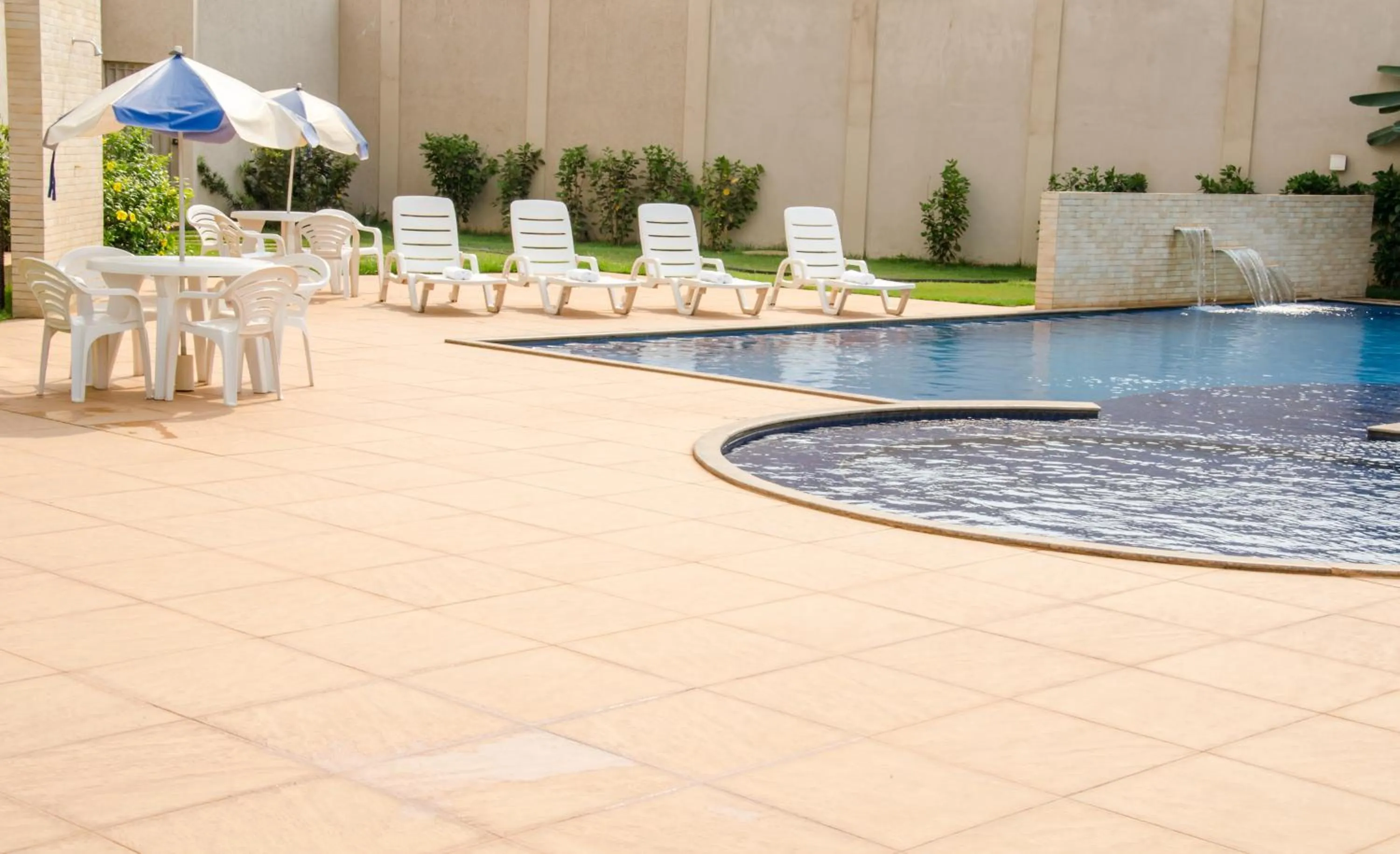 Pool view in Vale dos Carajás Hotel