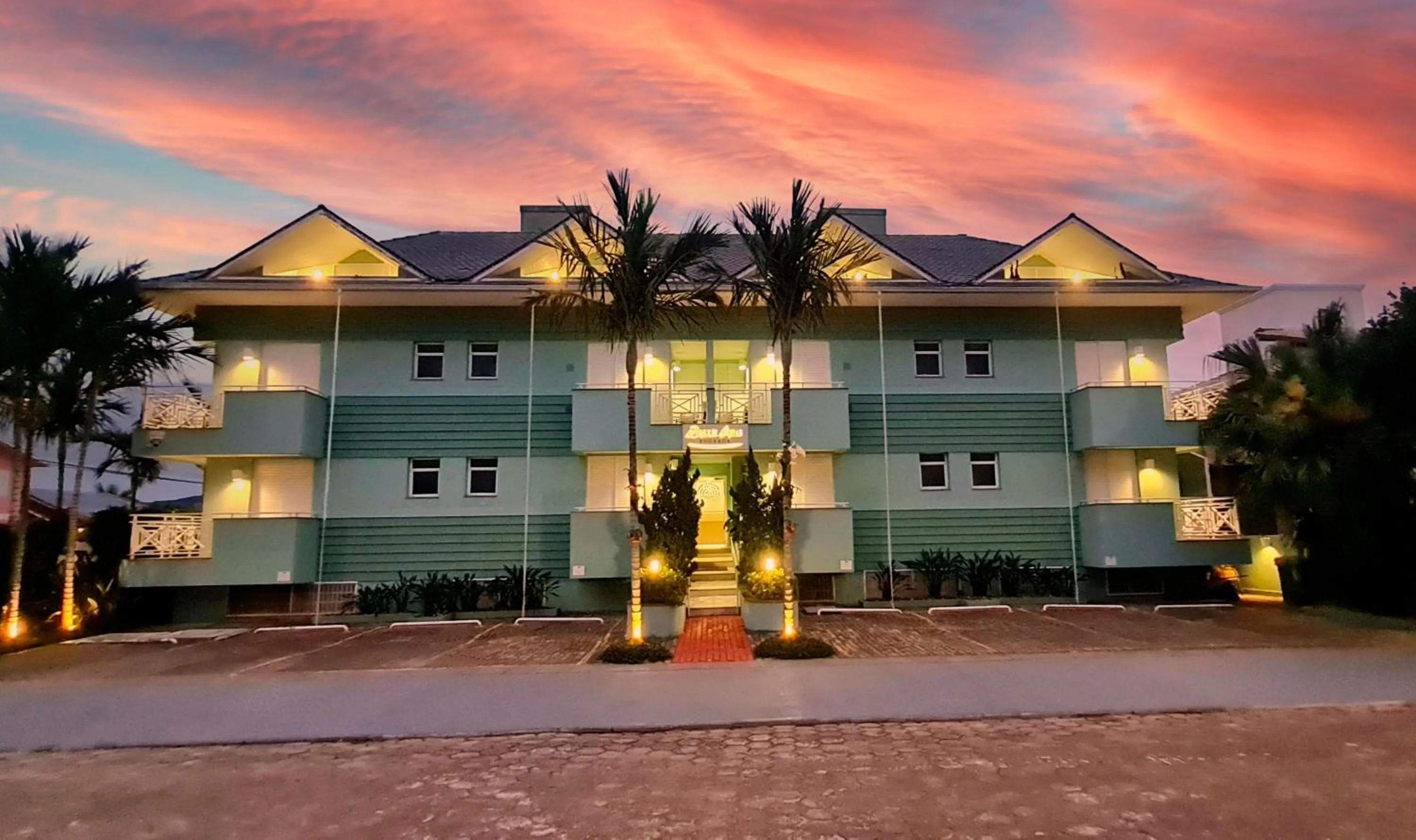 Facade/entrance in Belle Arti Pousada