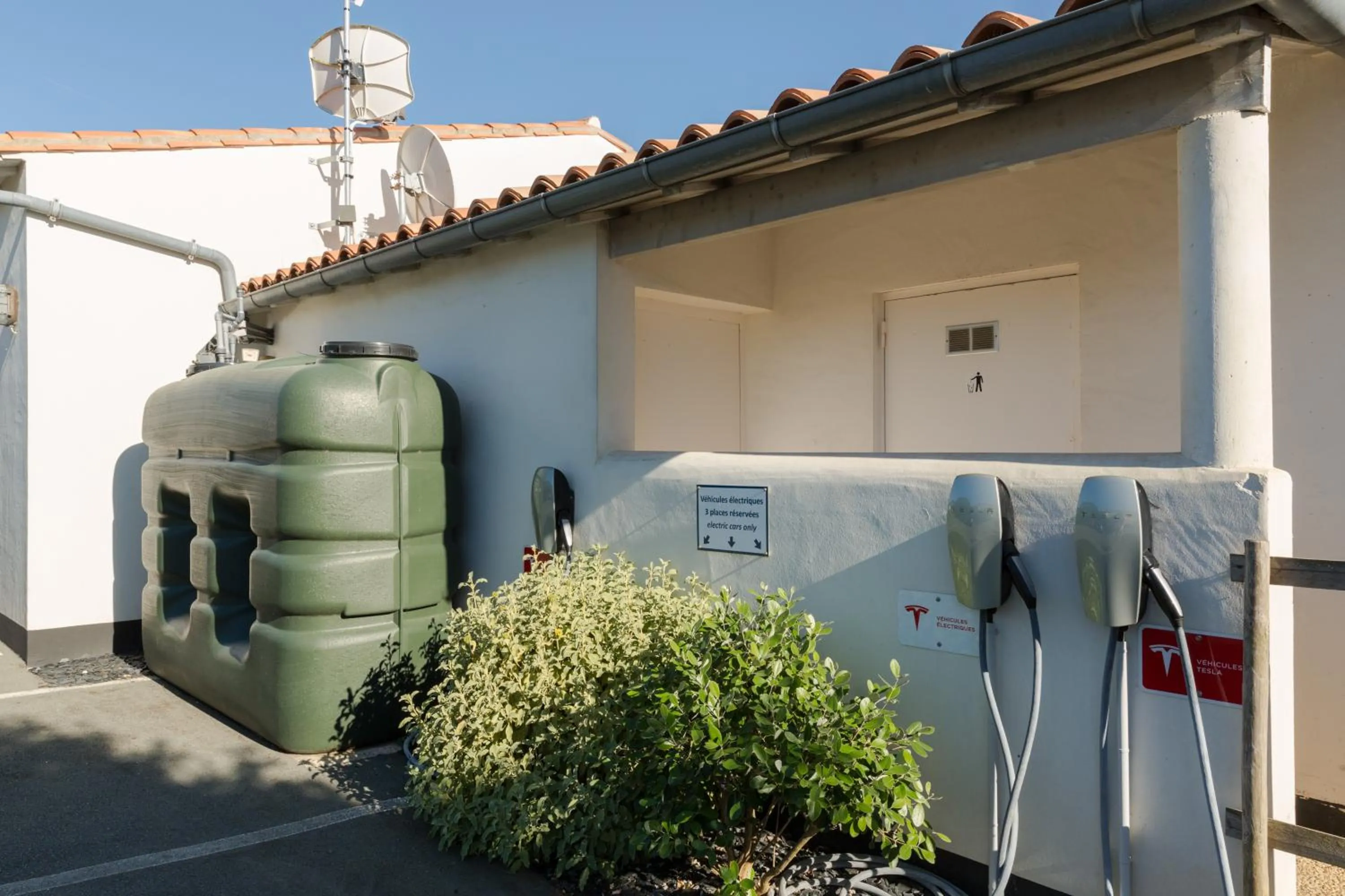 Area and facilities in Hôtel Les Vignes de la Chapelle, "The Originals Relais"