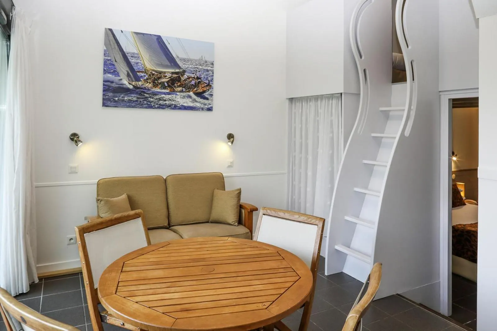 Living room in Hôtel Les Vignes de la Chapelle, "The Originals Relais"