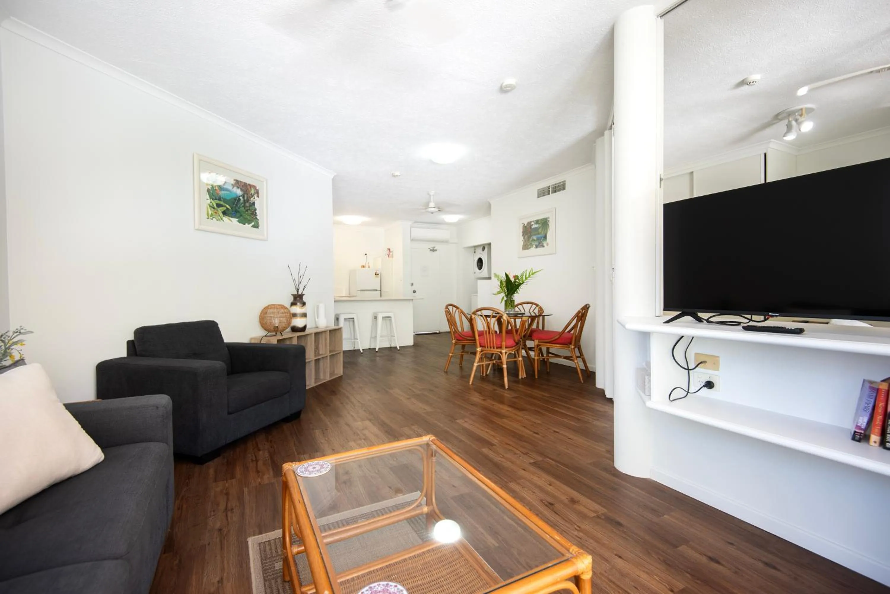 Golden Sands Beachfront Resort