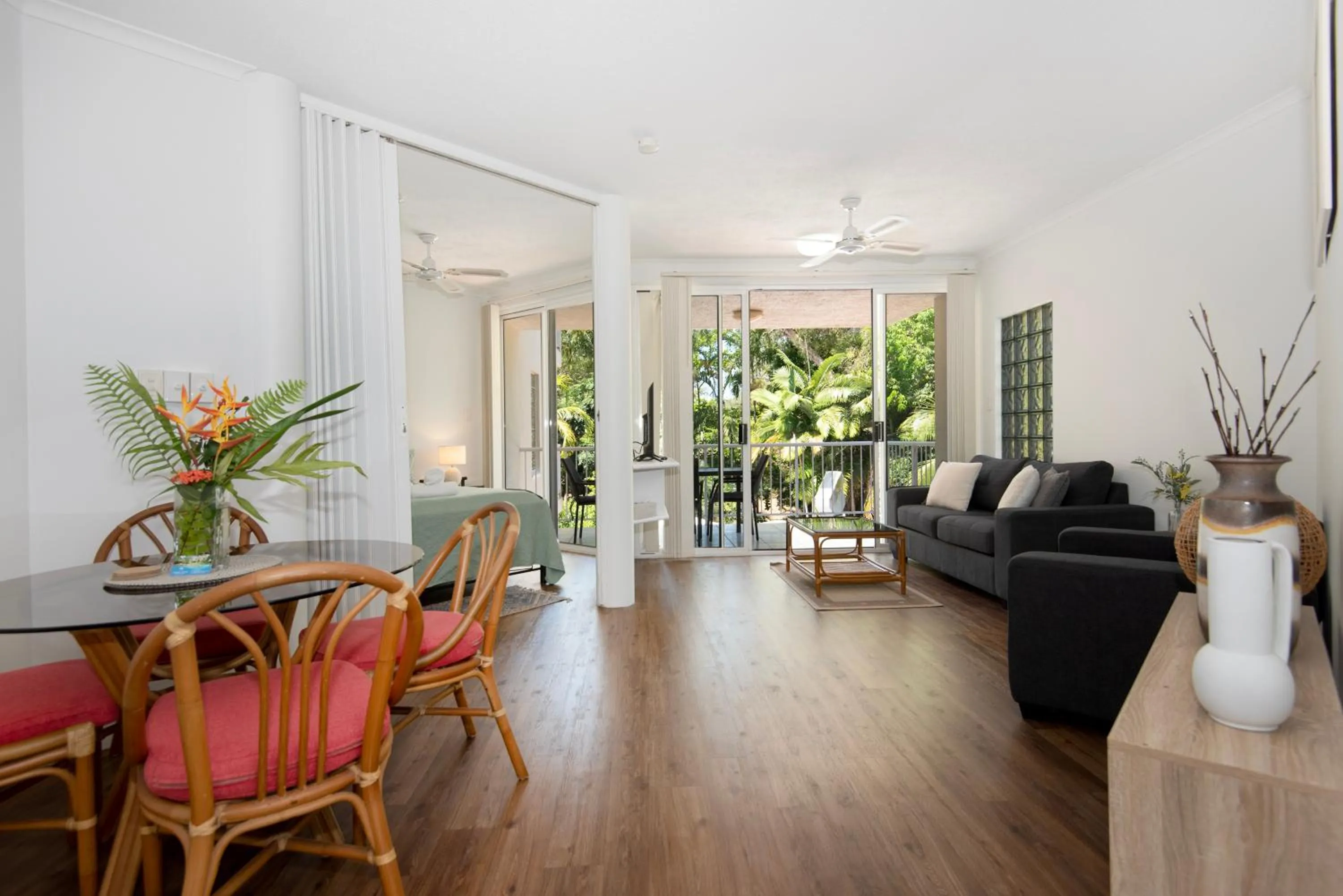 Golden Sands Beachfront Resort