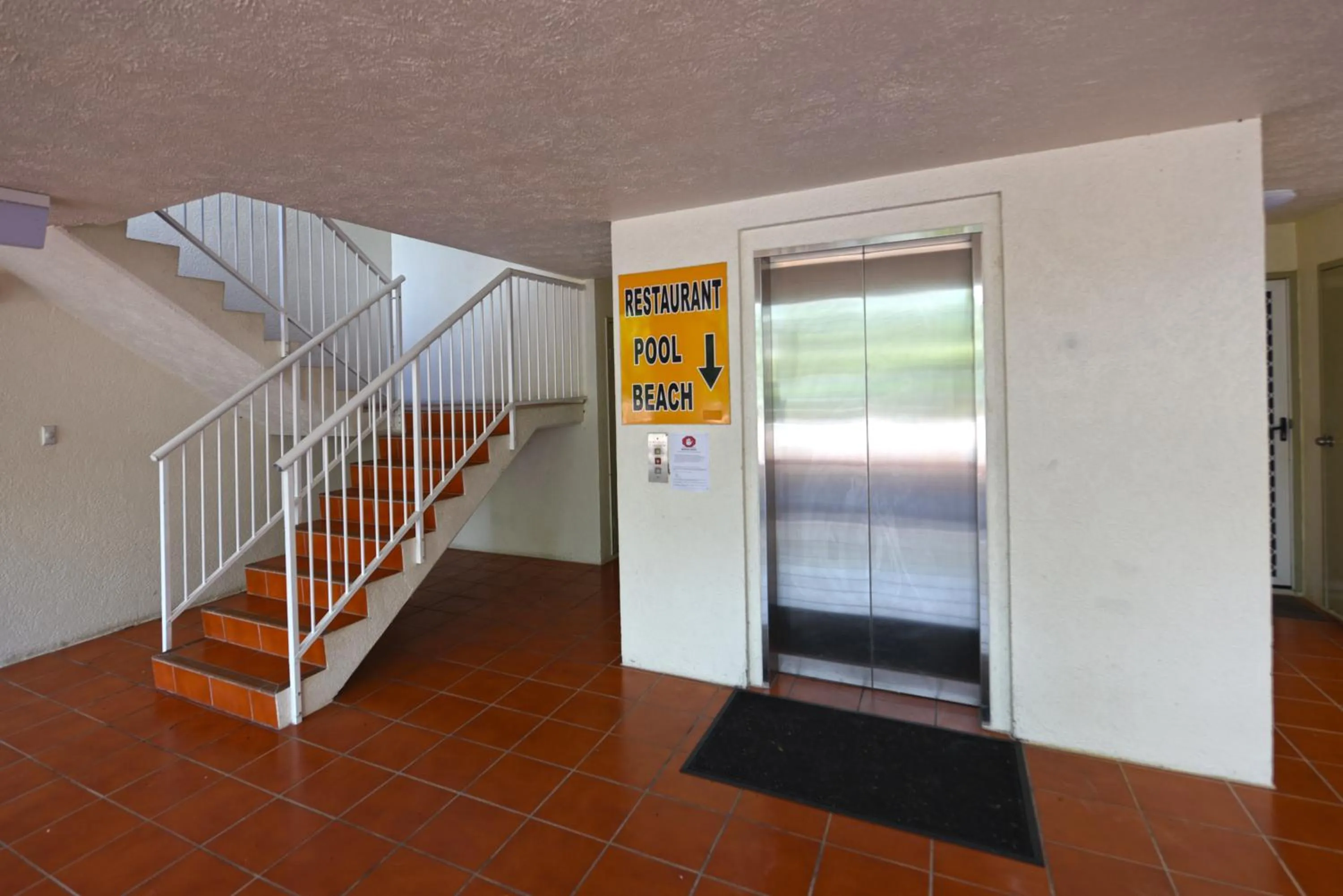 Facility for disabled guests in Golden Sands Beachfront Resort