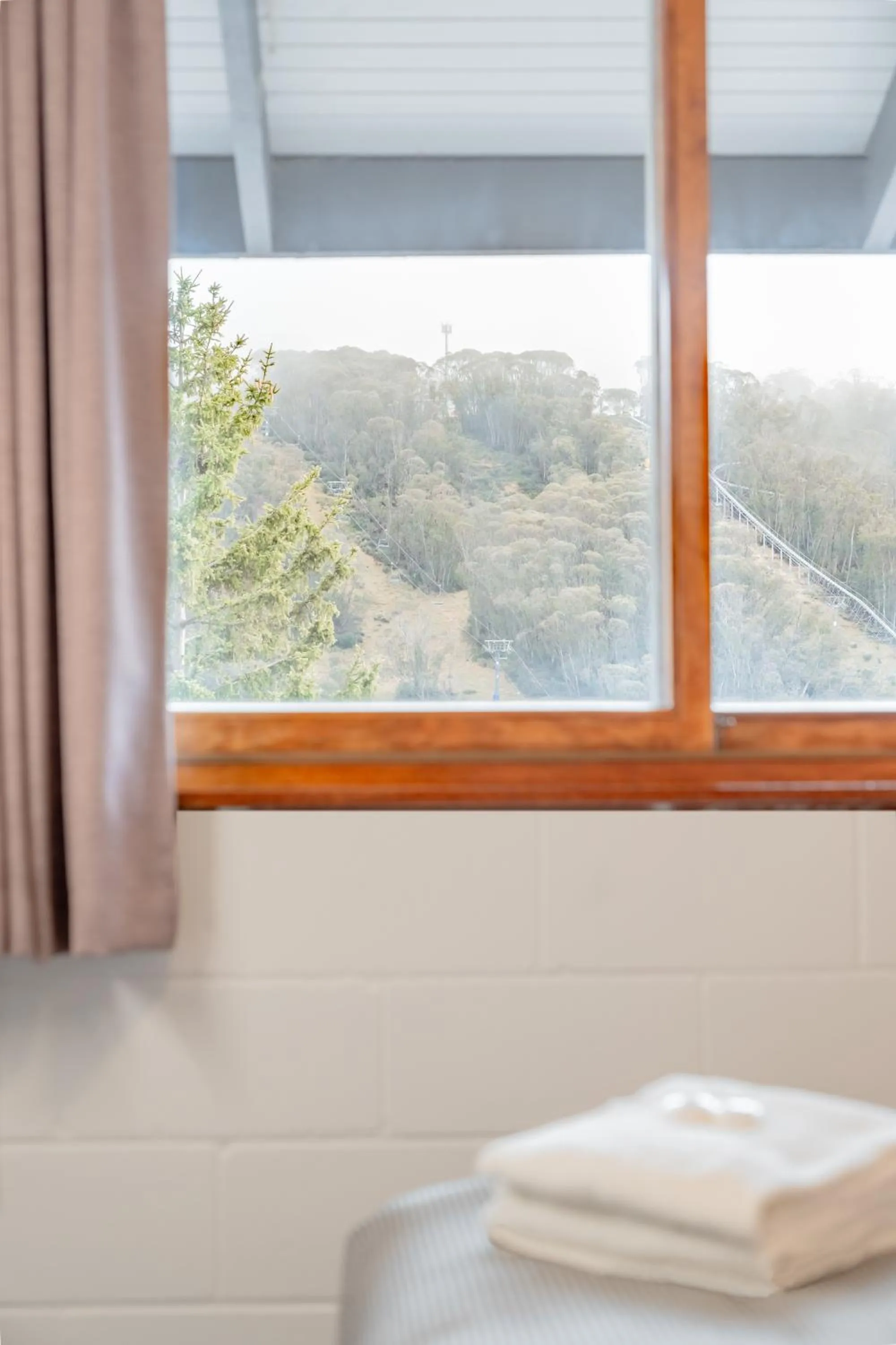 Mountain view in YHA Thredbo