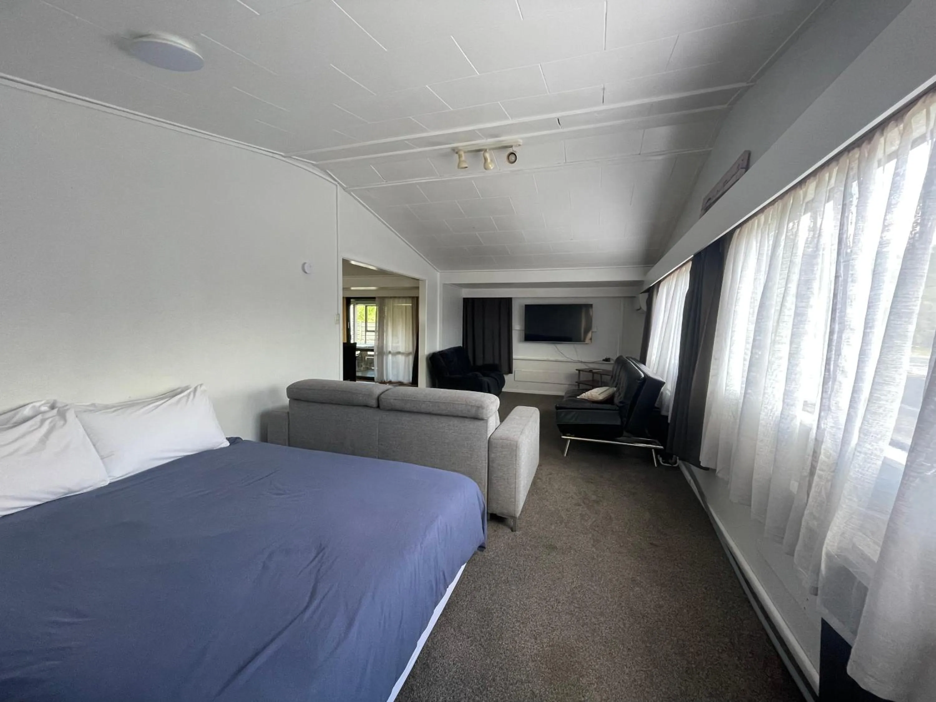Bed in Oasis Motel & Holiday Park Turangi