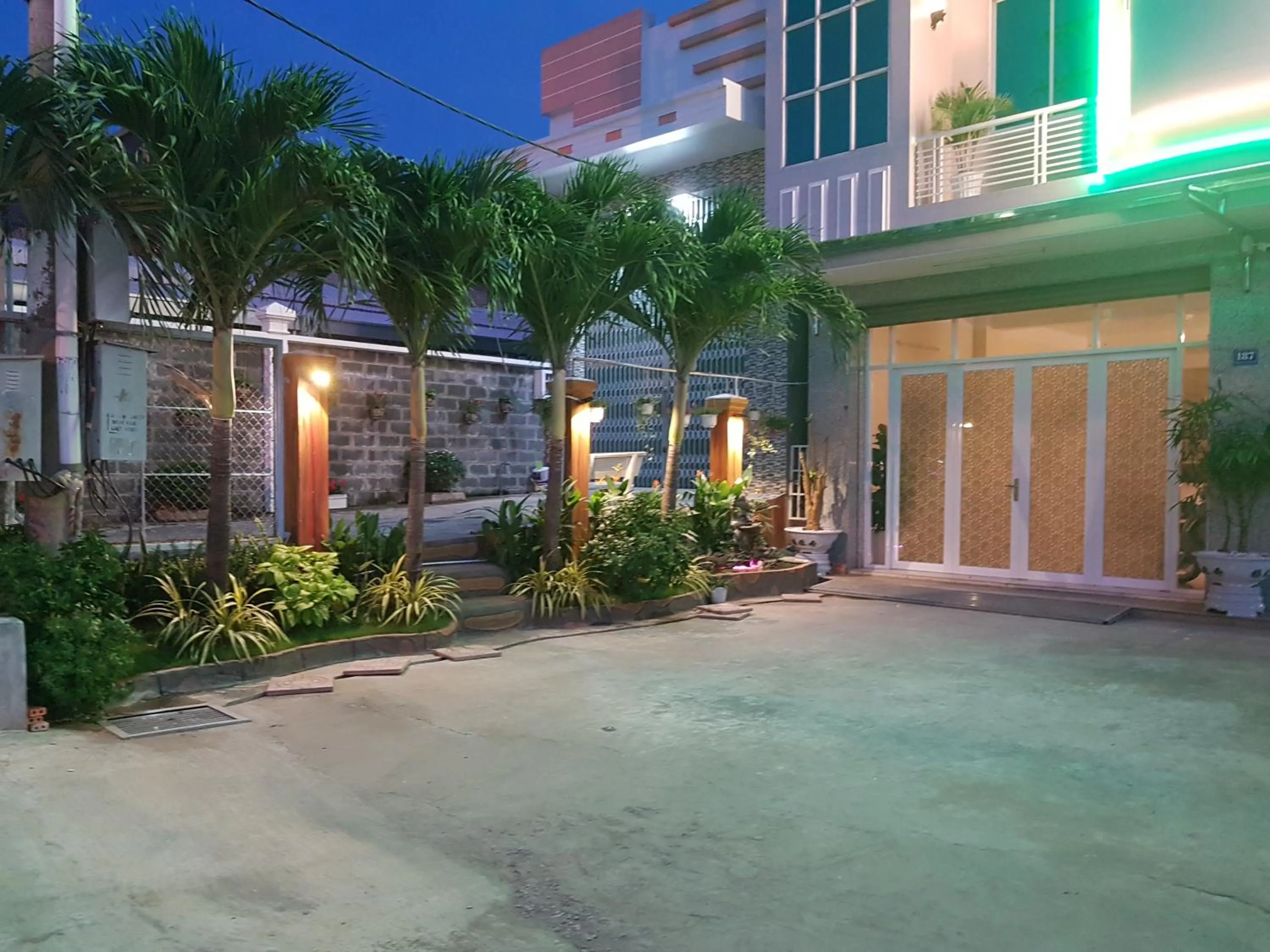 Hostel Đặng Lợi ホステルダンロイ