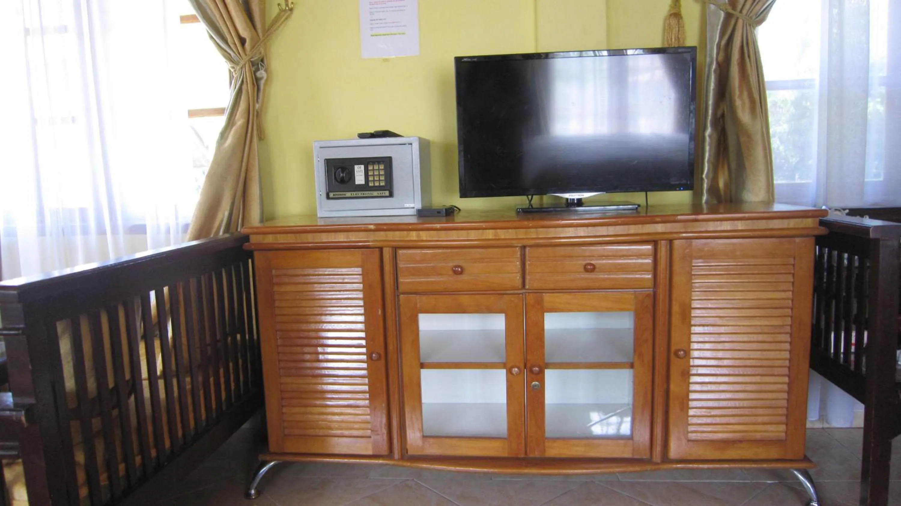 TV and multimedia in Horas Family Home