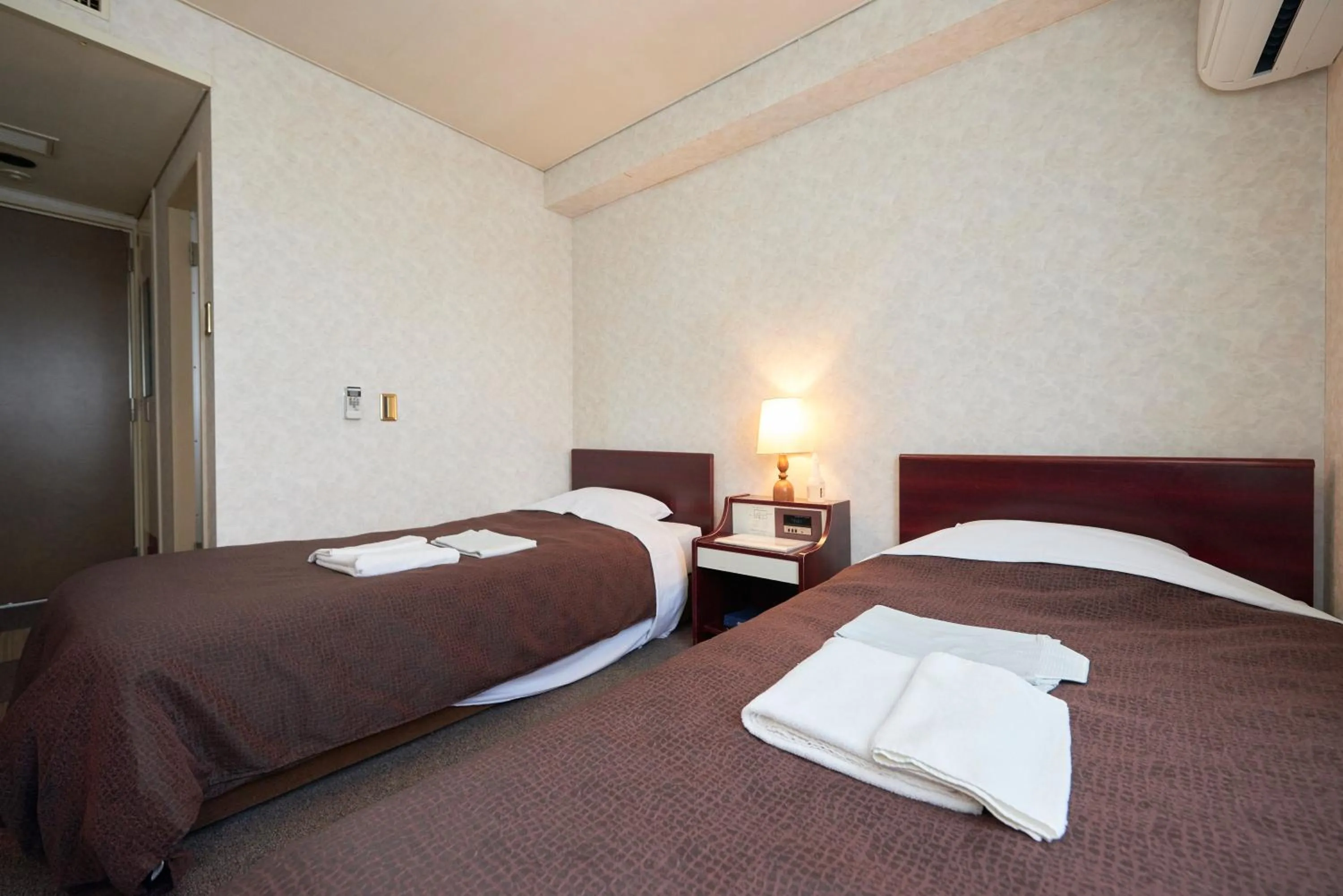 Bed in Select Inn Yonezawa