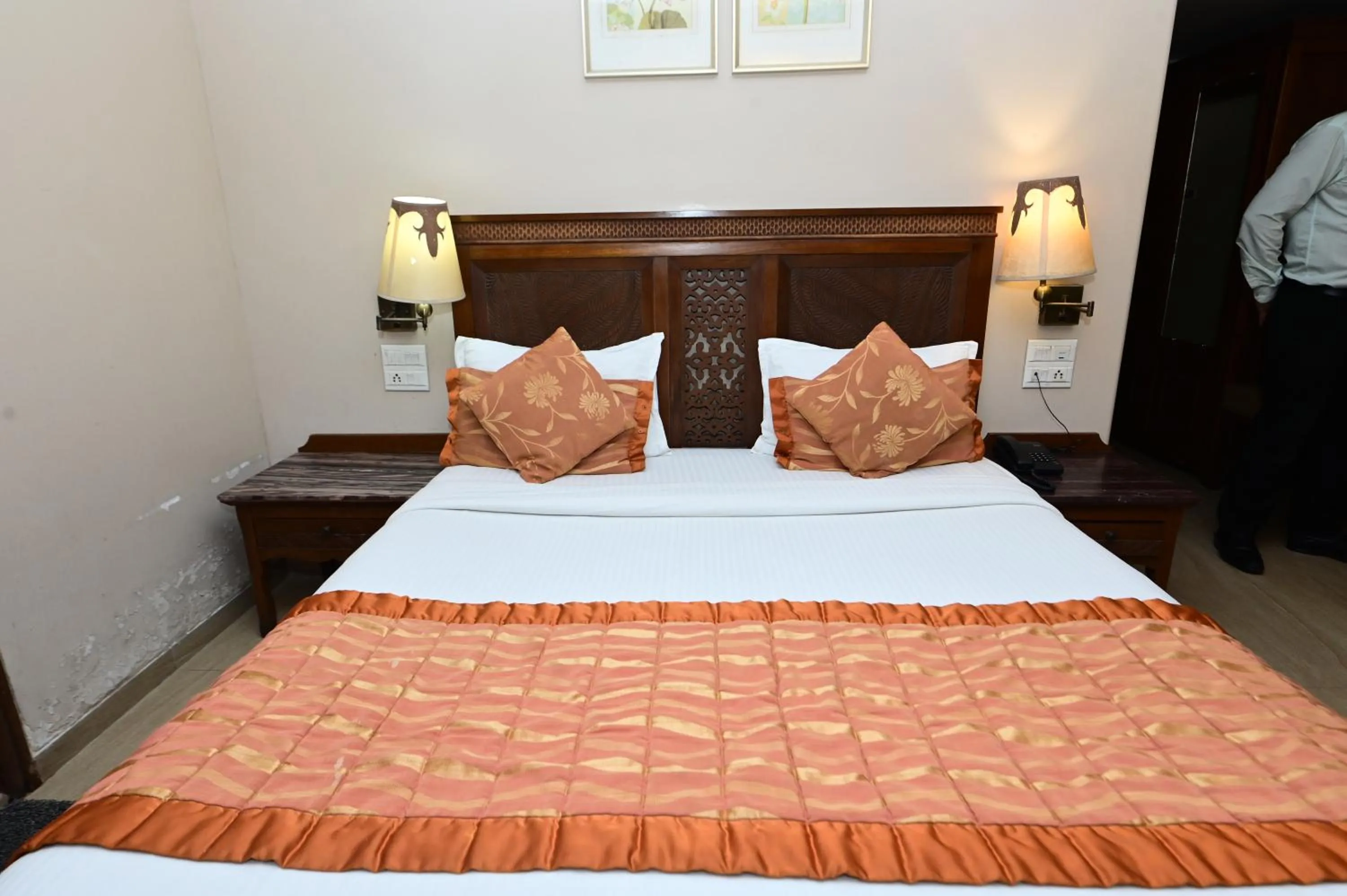 Bedroom, Bed in Hotel Sai Inn