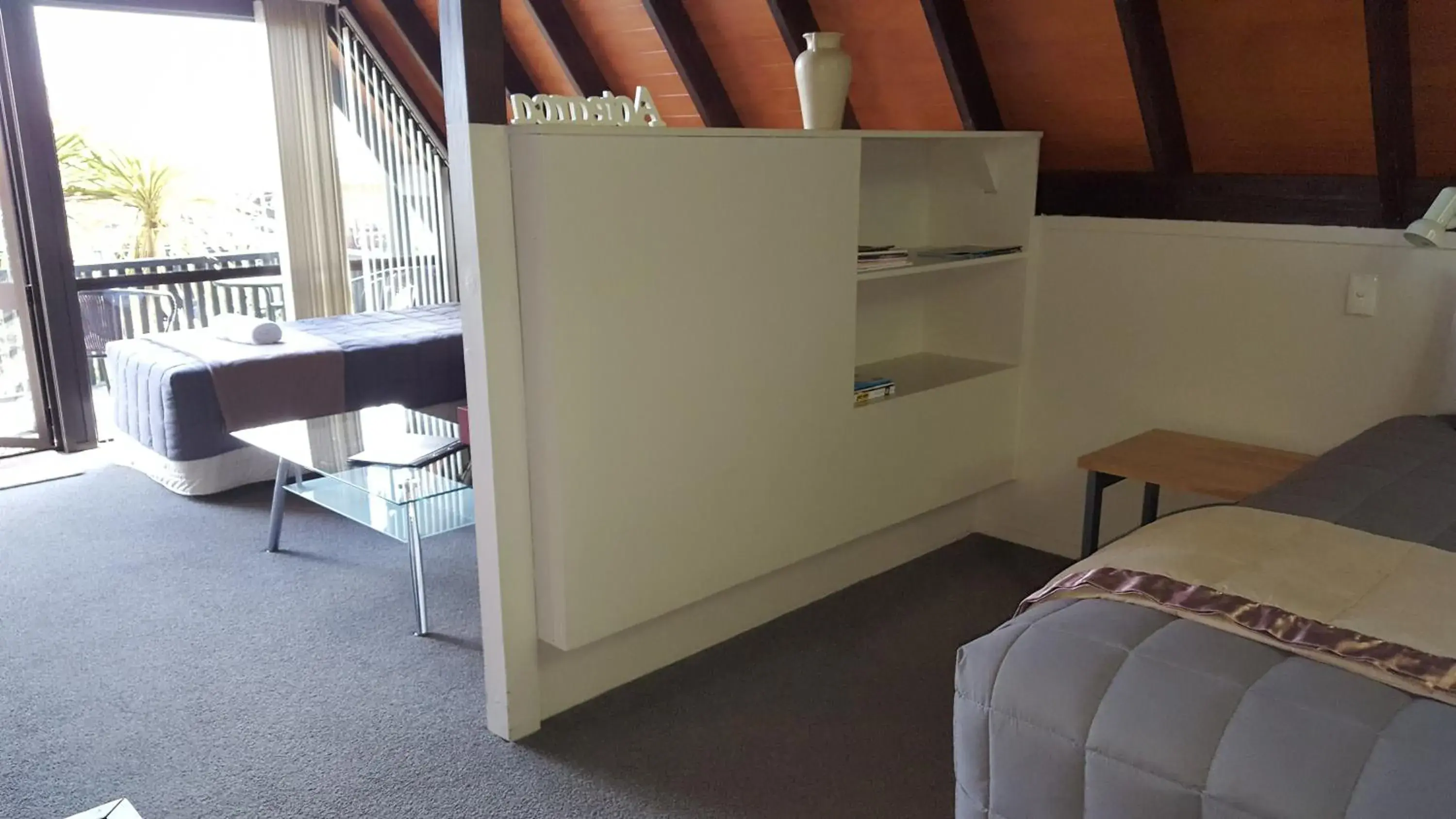 Chalet with Sea View 1 - 3 People in Coastal Motor Lodge Chalet with Sea View 1 - 3 People in Coastal Motor Lodge