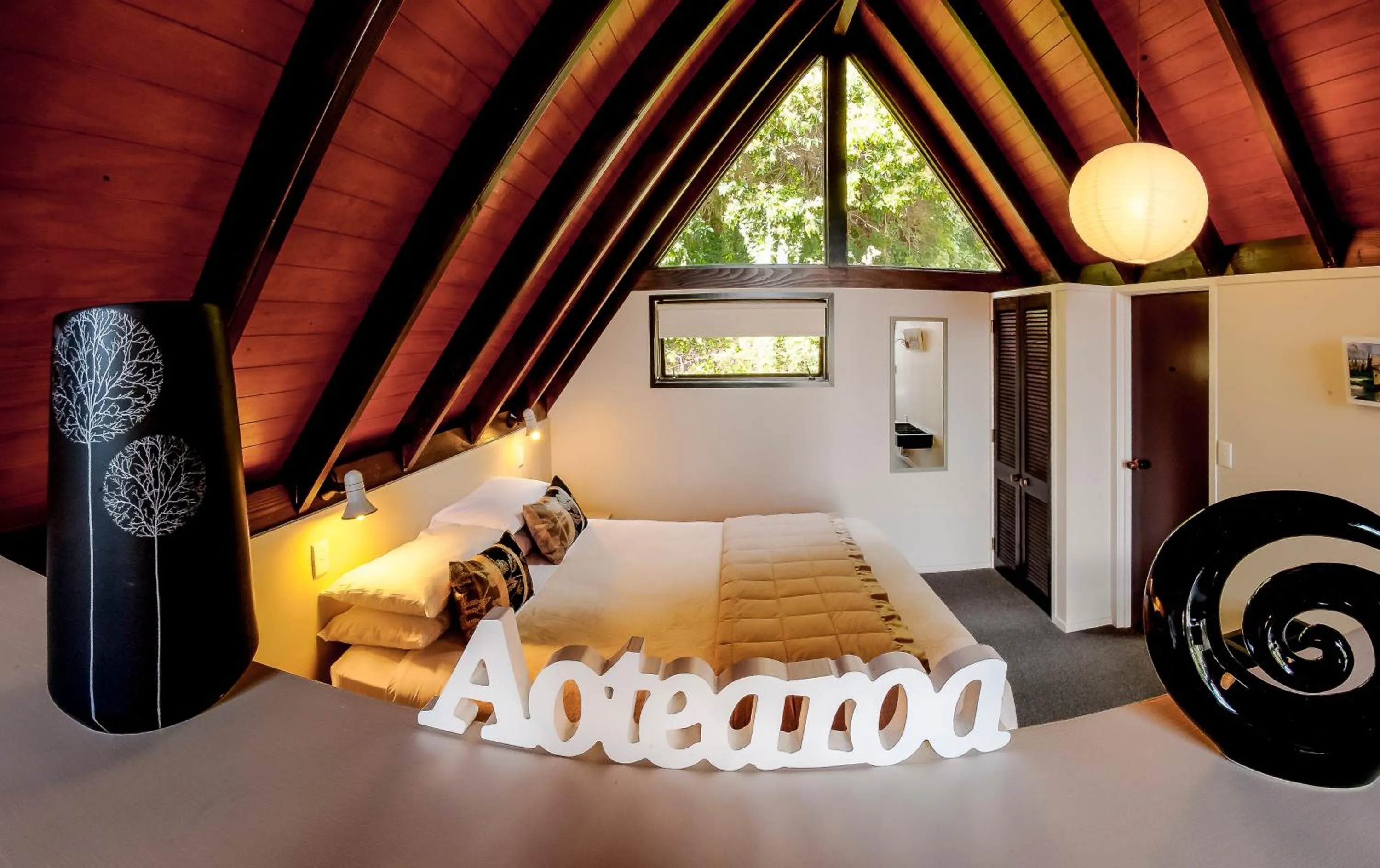 Bed in Coastal Motor Lodge