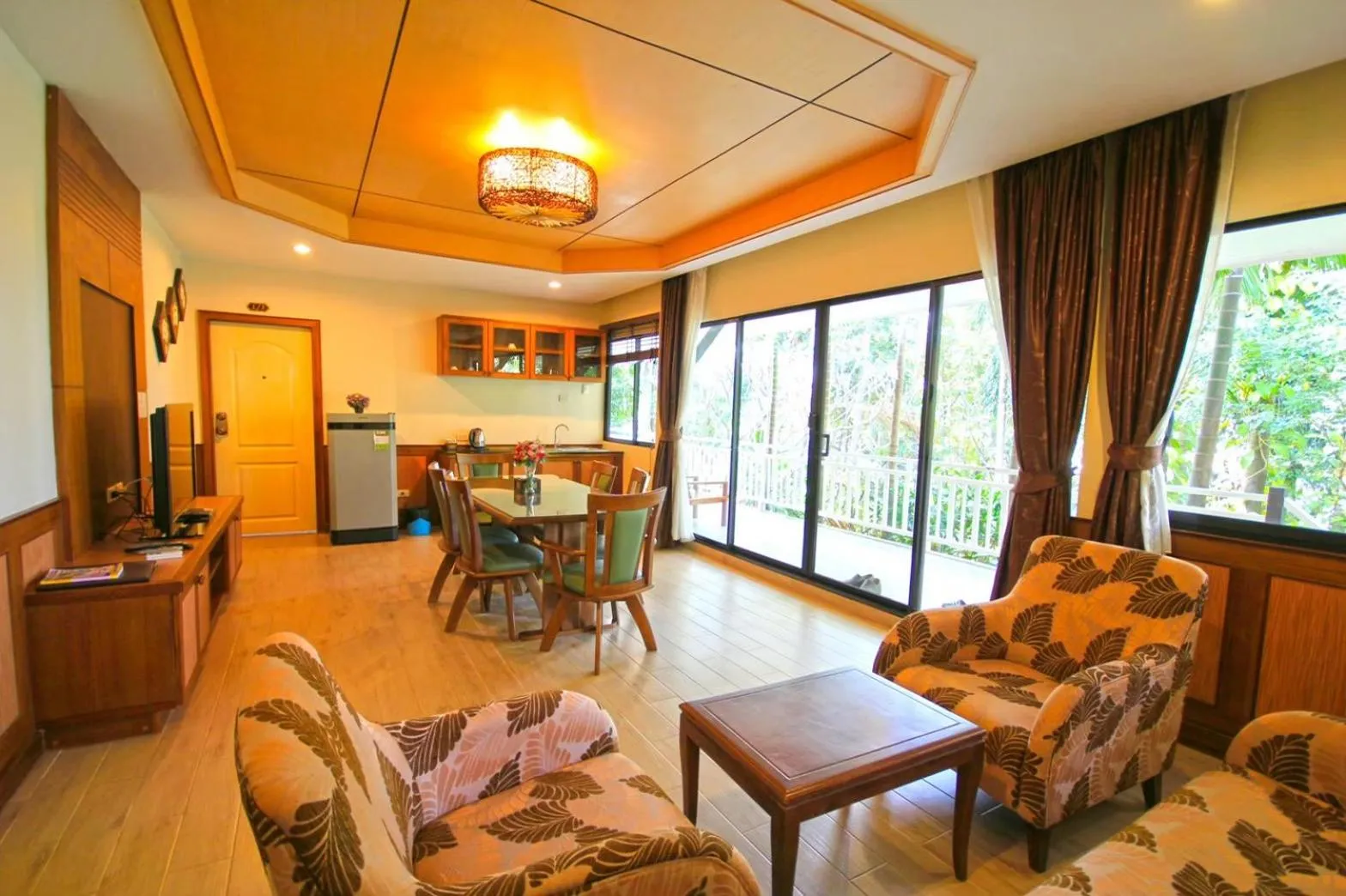 Living room in Chawalun Resort