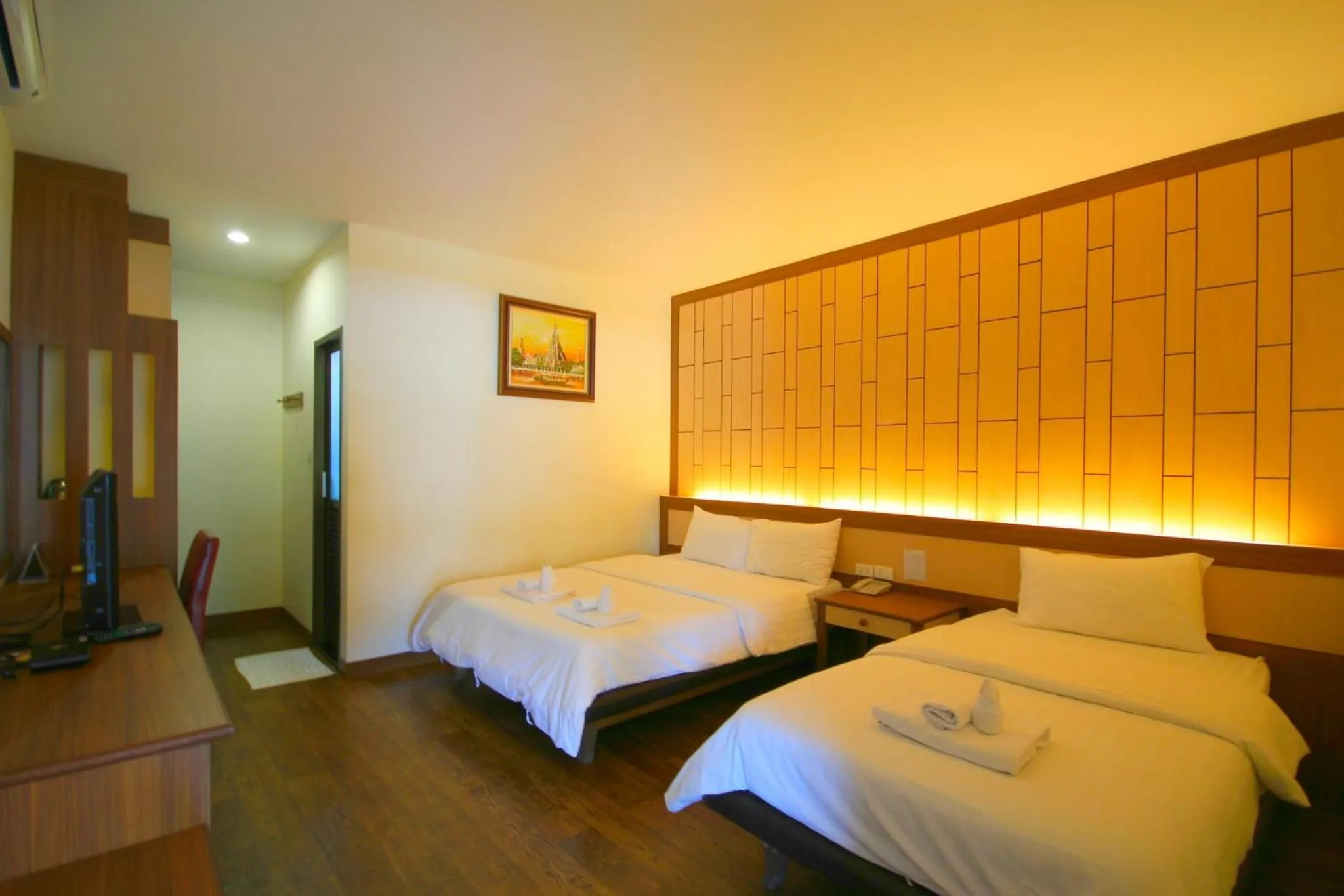 Bedroom, Bed in Chawalun Resort