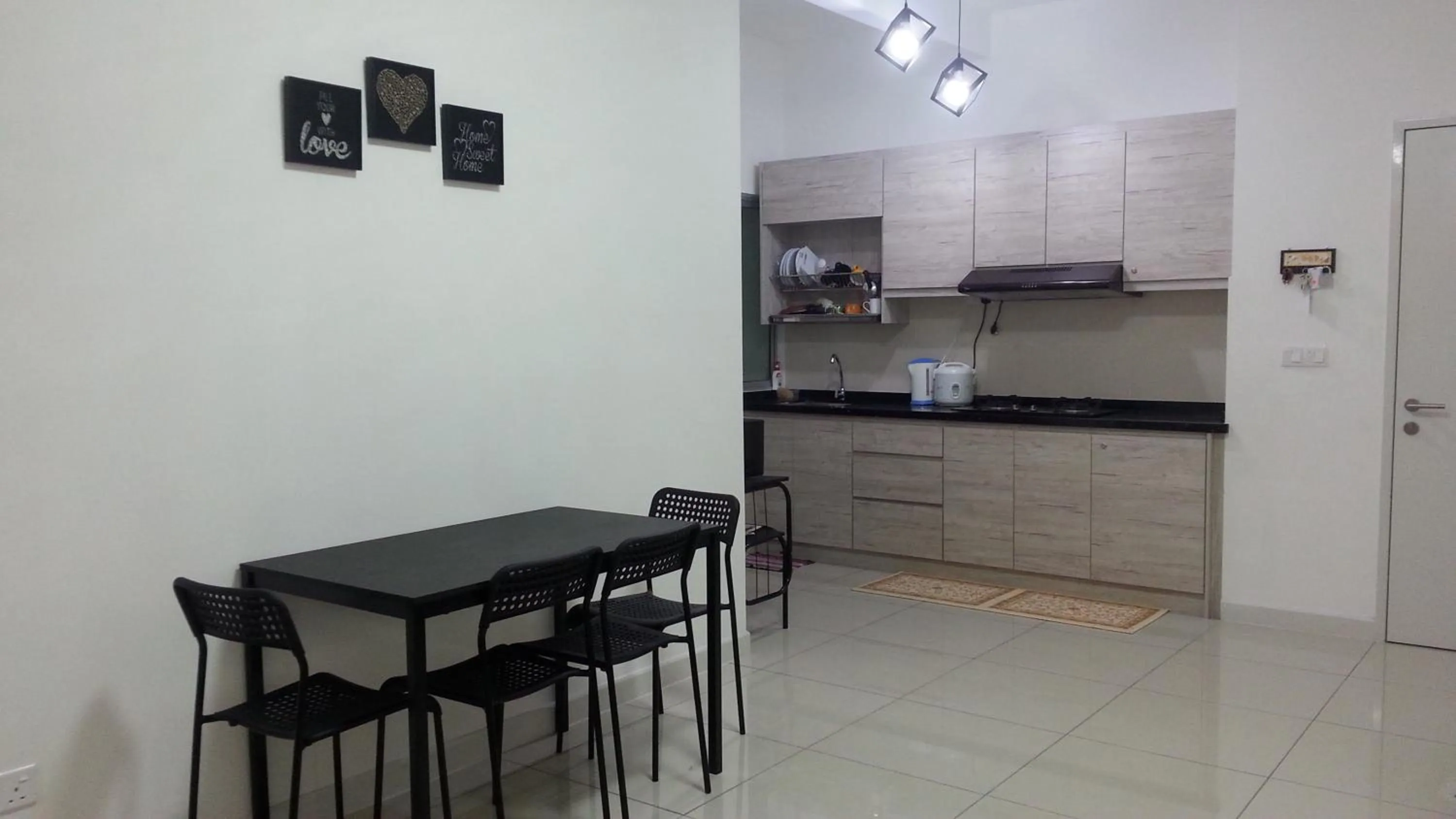Dining area in AZ Homestay @ Southville City