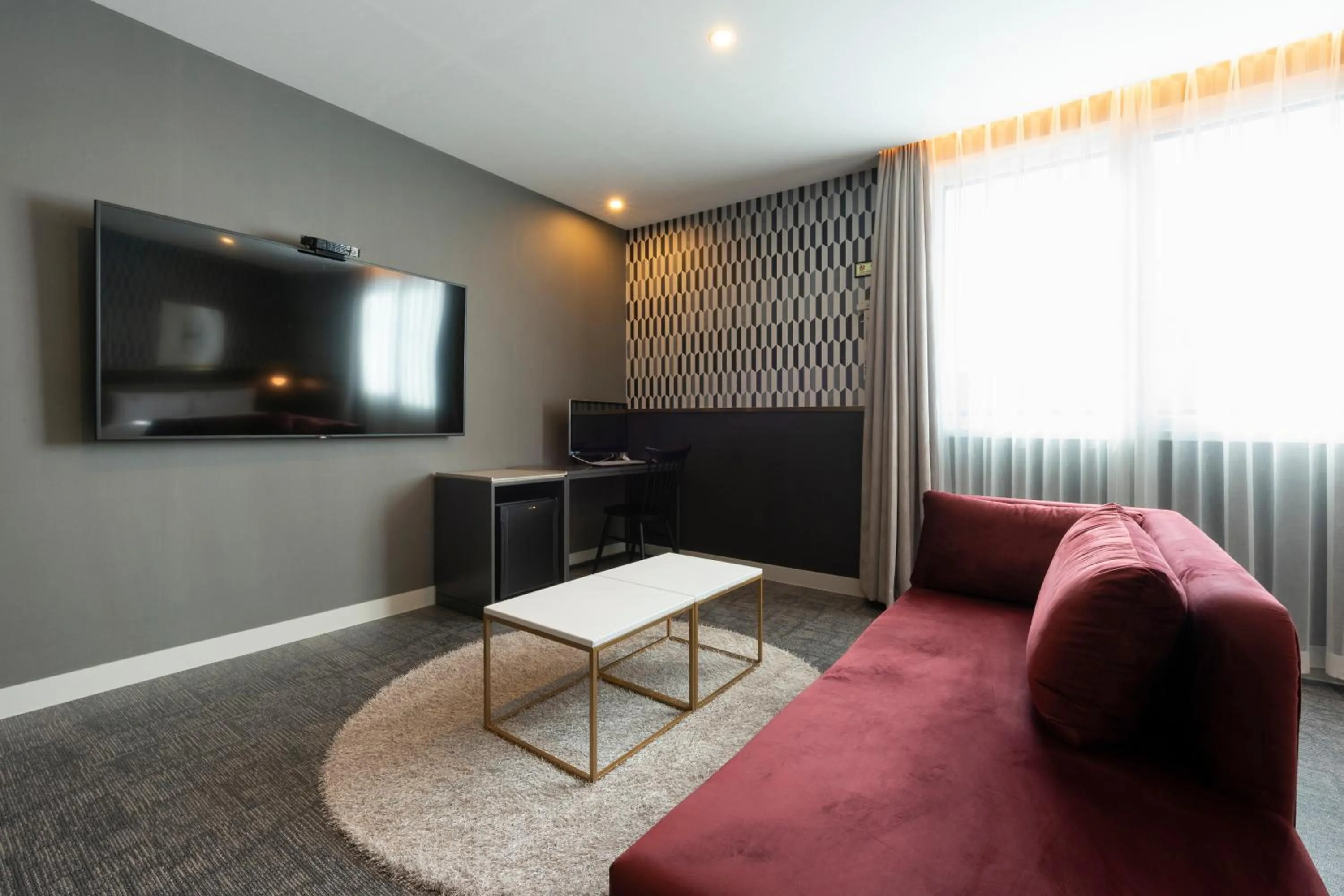 TV and multimedia in Browndot Business Seomyeon