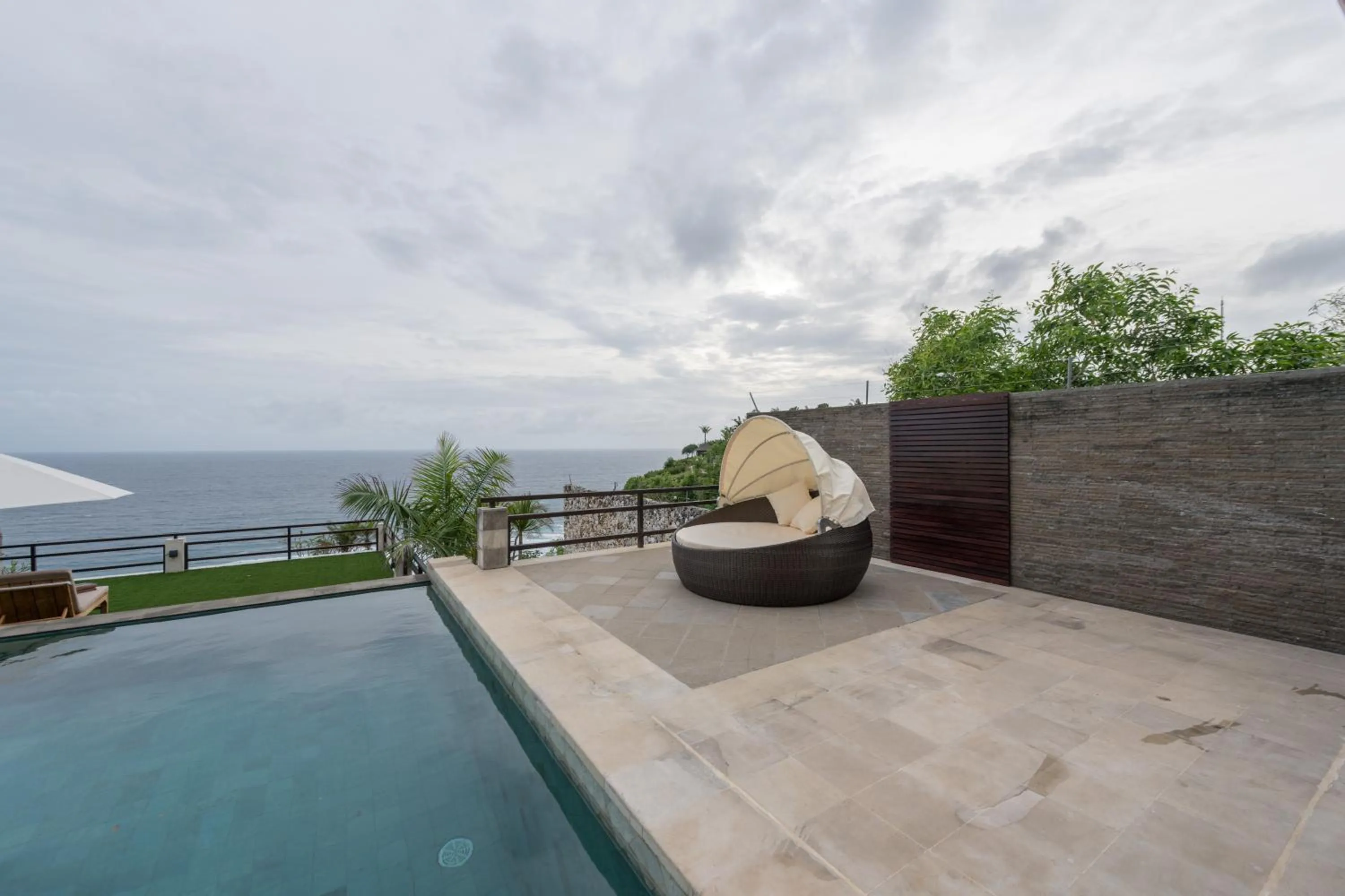 Pool view in Villa Maiara