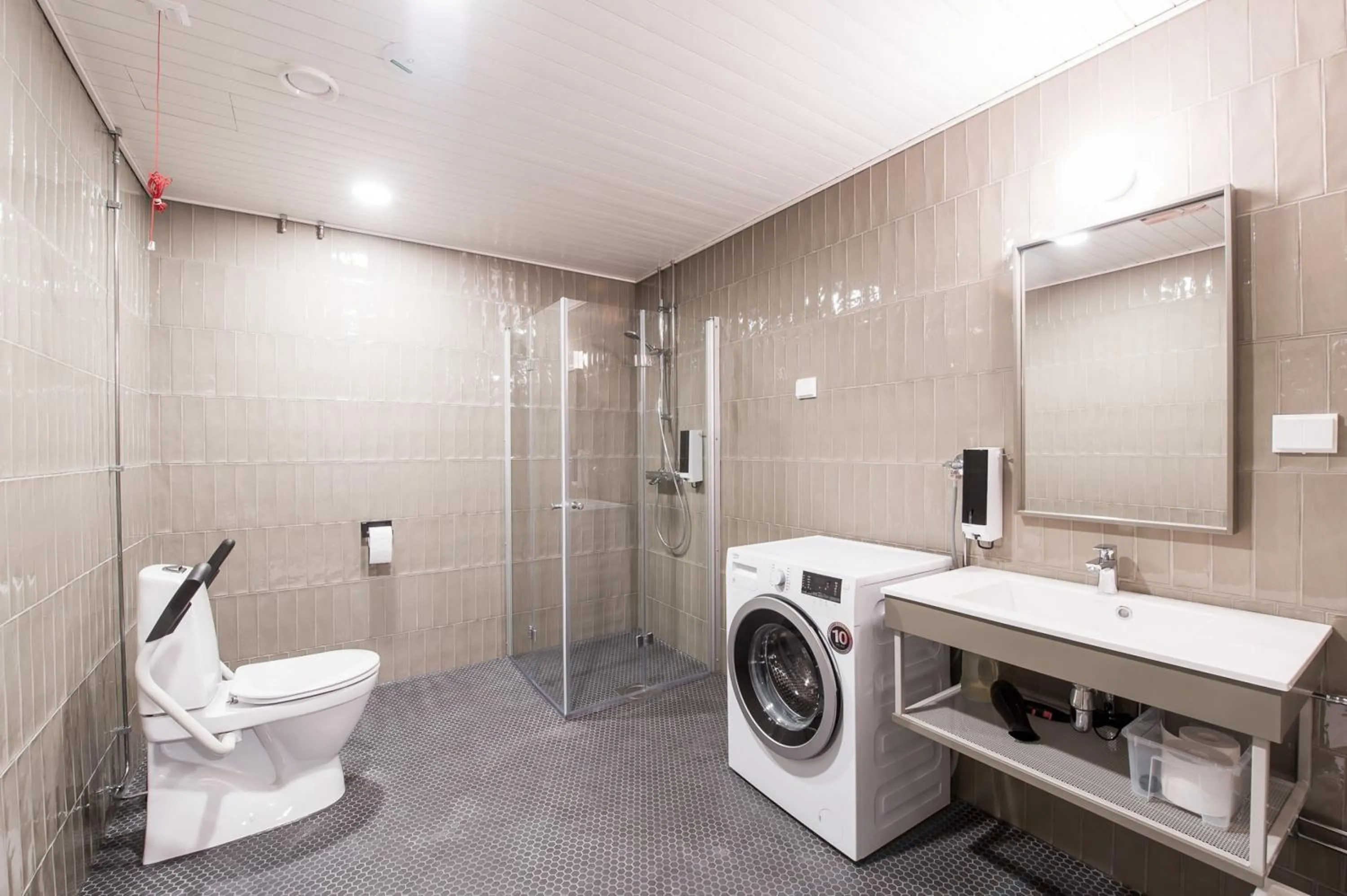 Bathroom in Forenom Aparthotel Turku