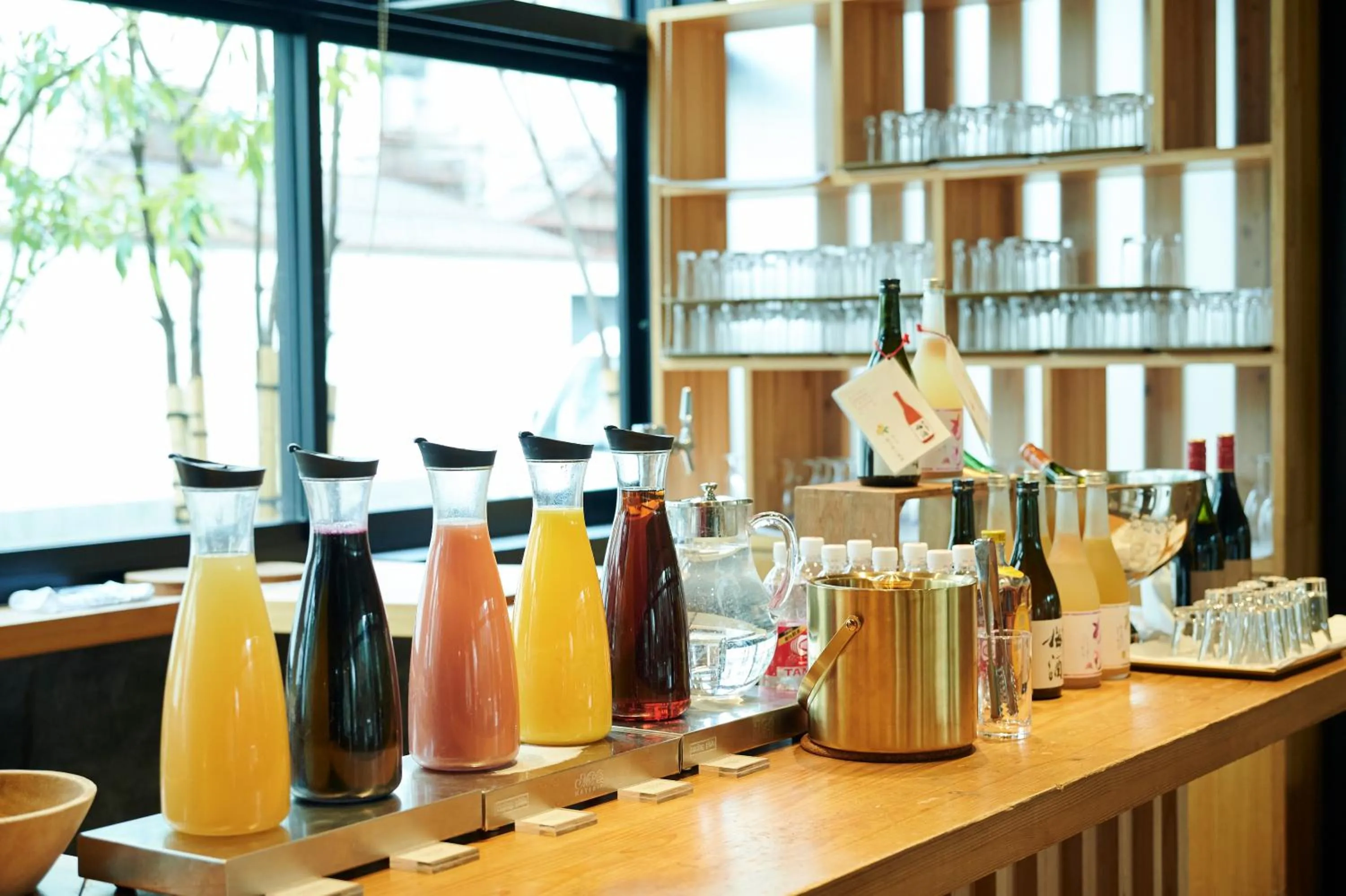 Communal lounge/ TV room in SETRE Naramachi セトレ ならまち