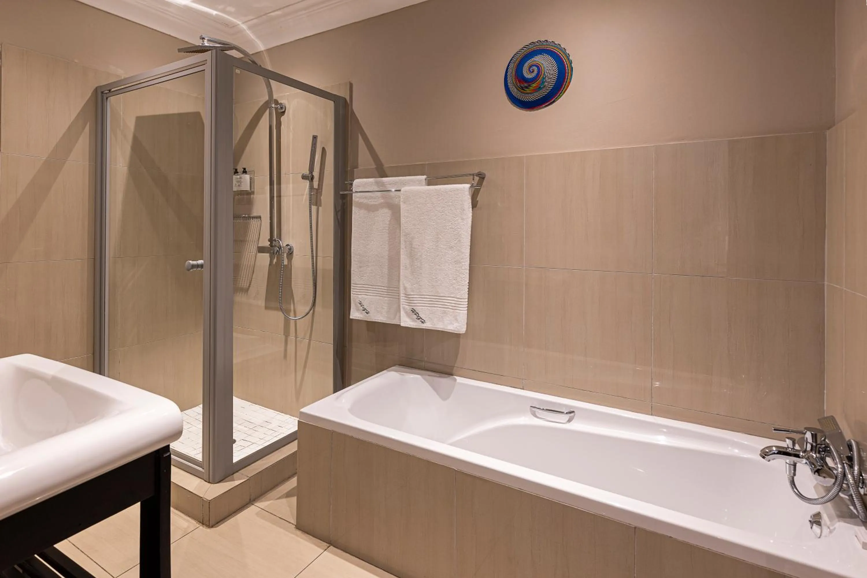 Bathroom in Hyde Park Guest House