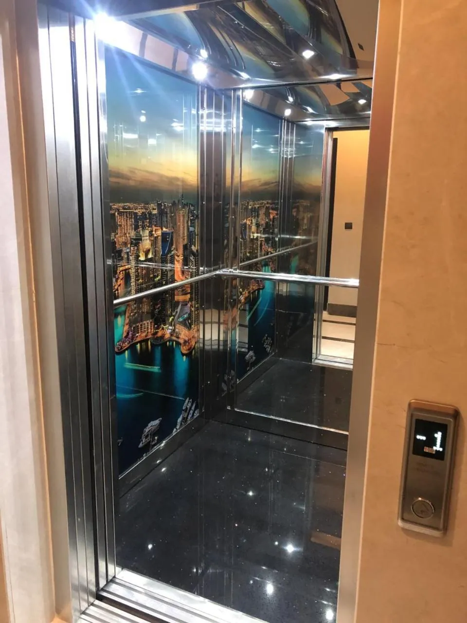 elevator in Hayal Residence Apart Otel