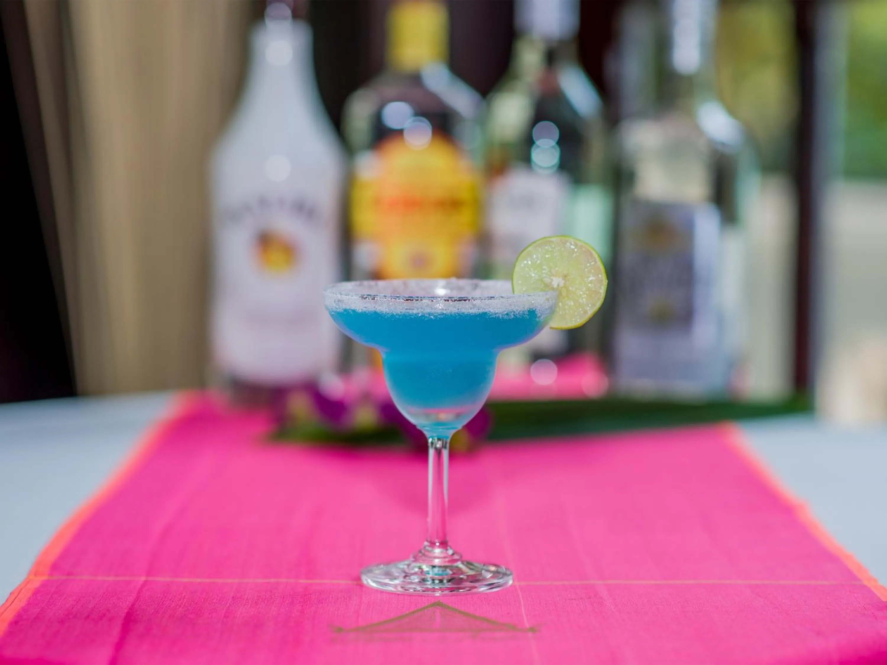 Restaurant/places to eat in Chateau d'Angkor La Residence