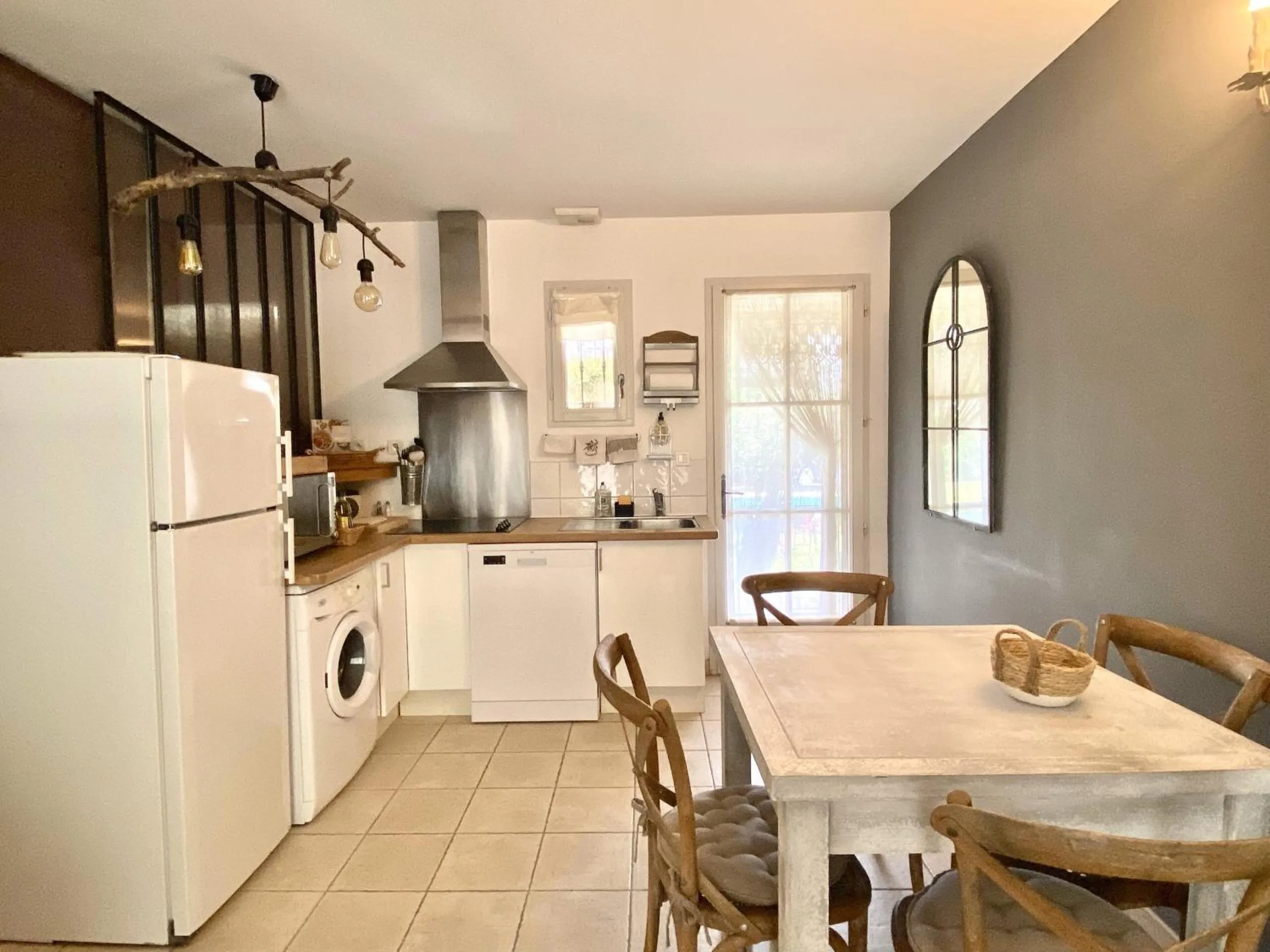 Kitchen or kitchenette in Le Jardin de Lau