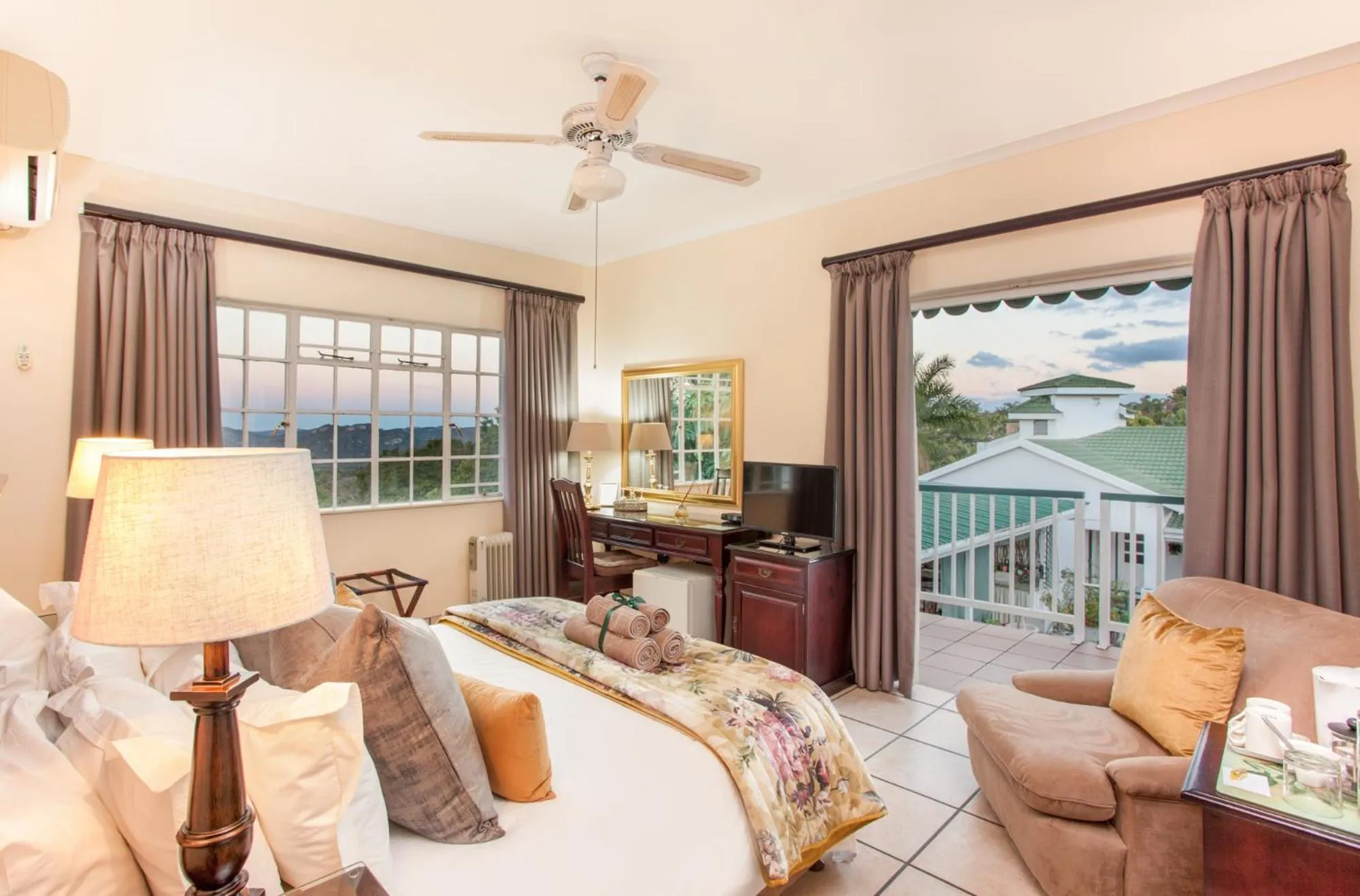 Photo of the whole room in Shandon Lodge Guest House & Spa