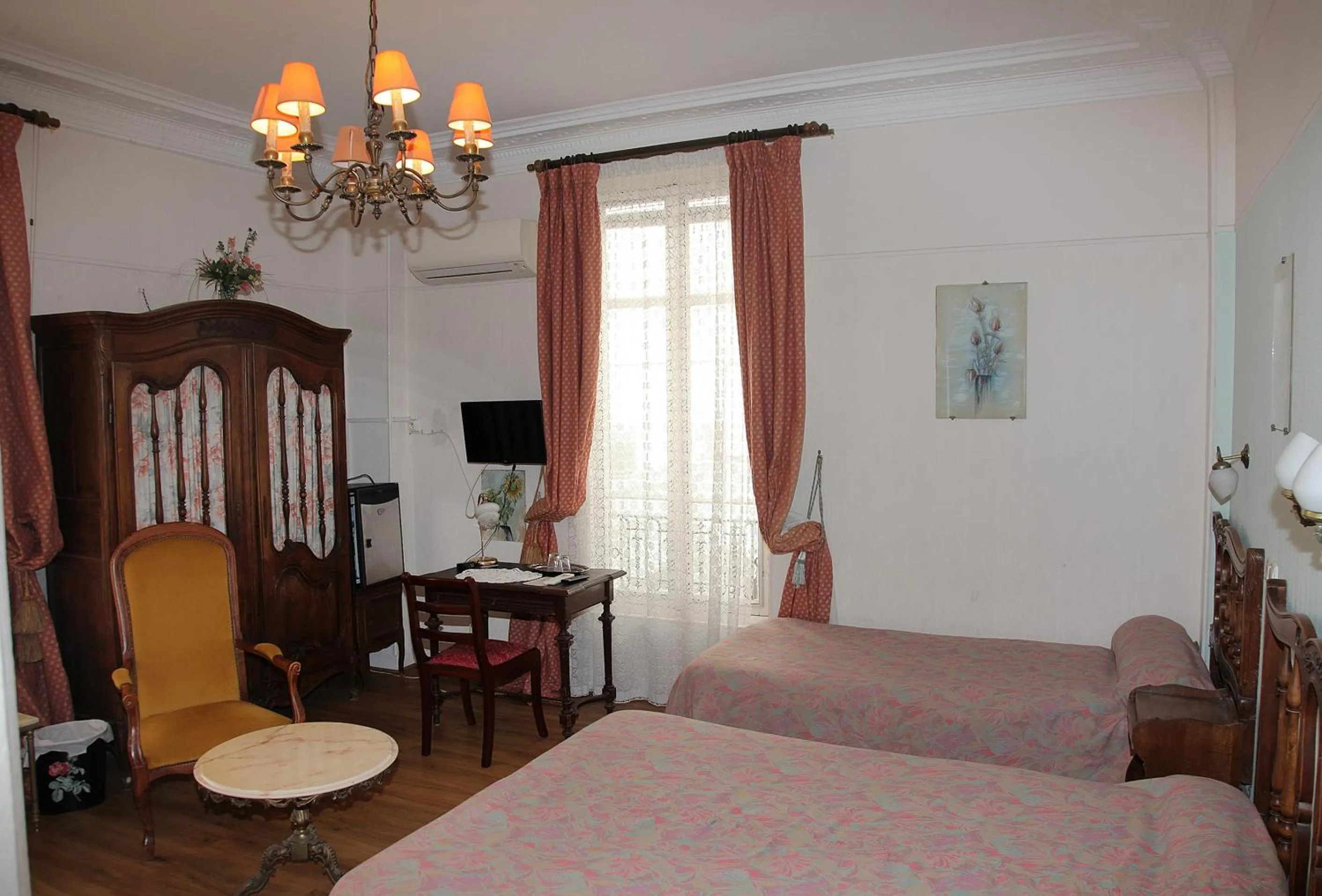 Bed in Hotel Cronstadt