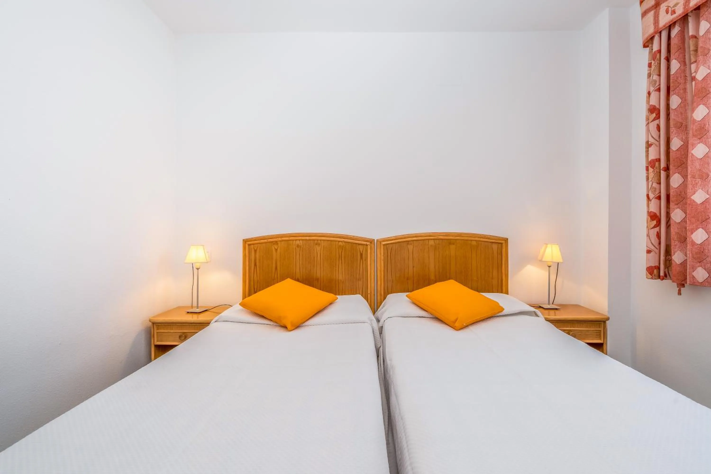 Bedroom, Bed in Apartamentos Hipocampos Unitursa