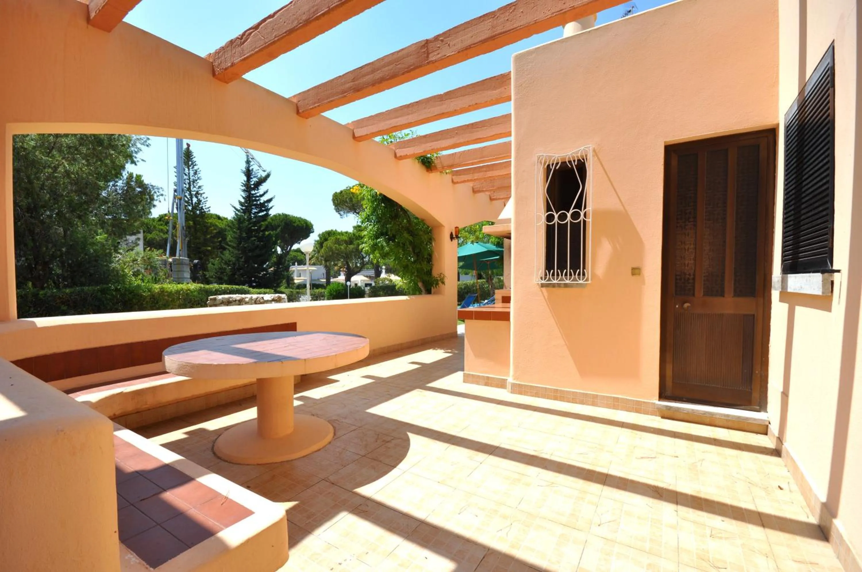 Set in good sized, mature gardens which afford a very good degree of privacy and