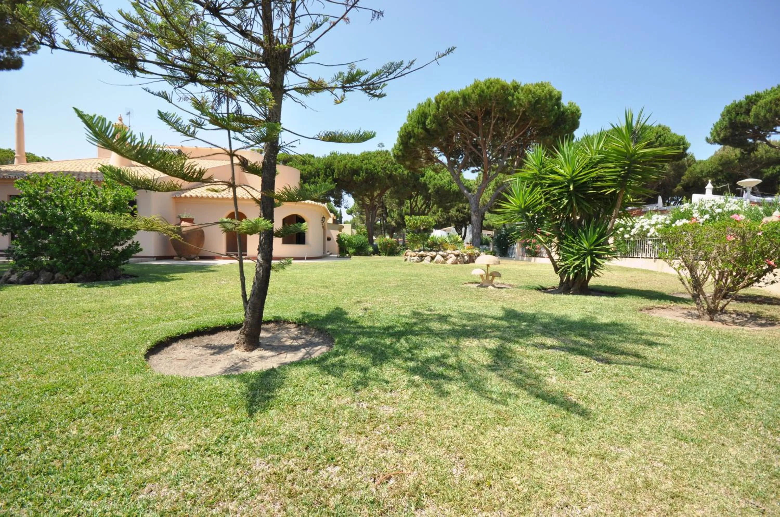 Set in good sized, mature gardens which afford a very good degree of privacy and