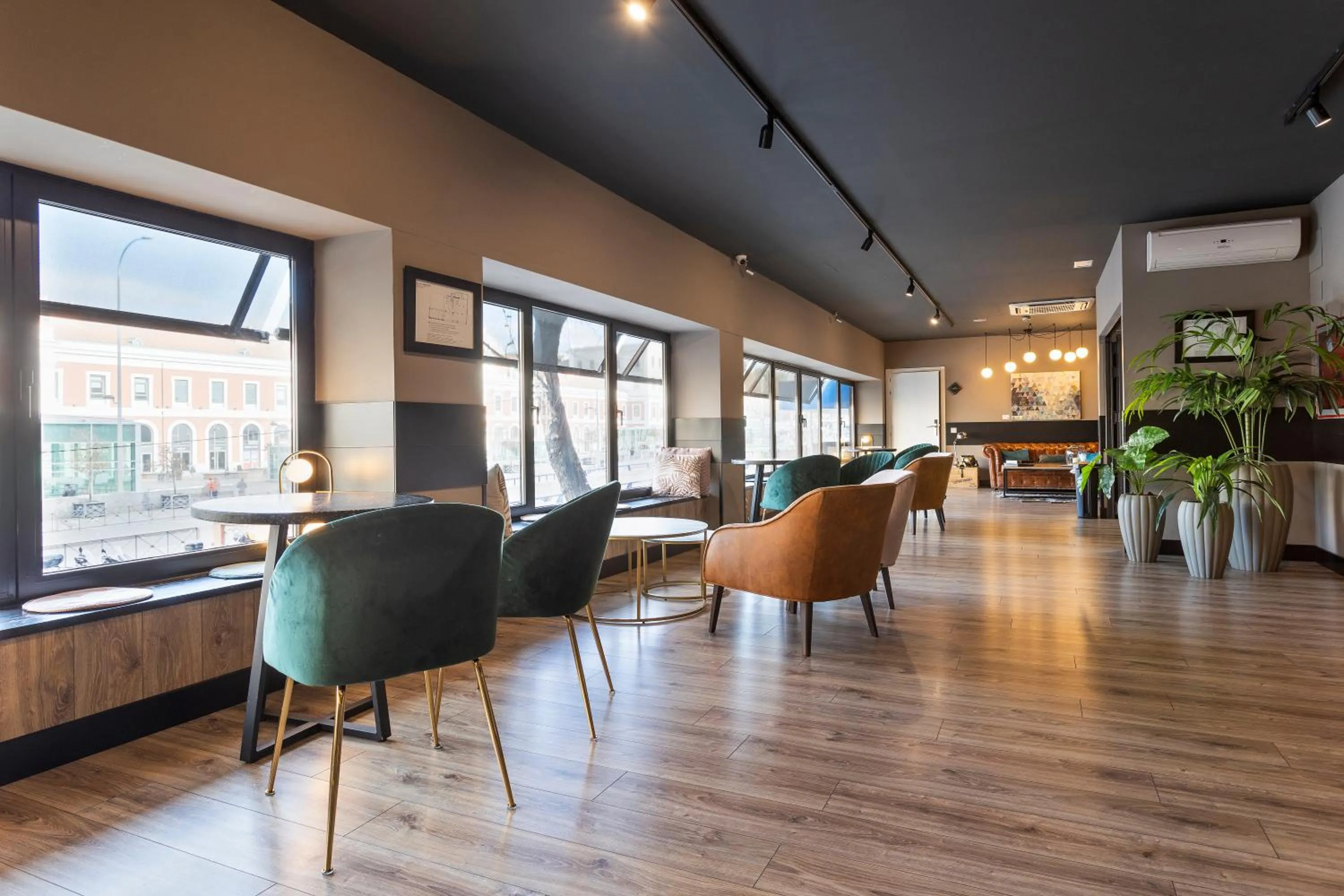 Dining area in Hotel Acta Madfor