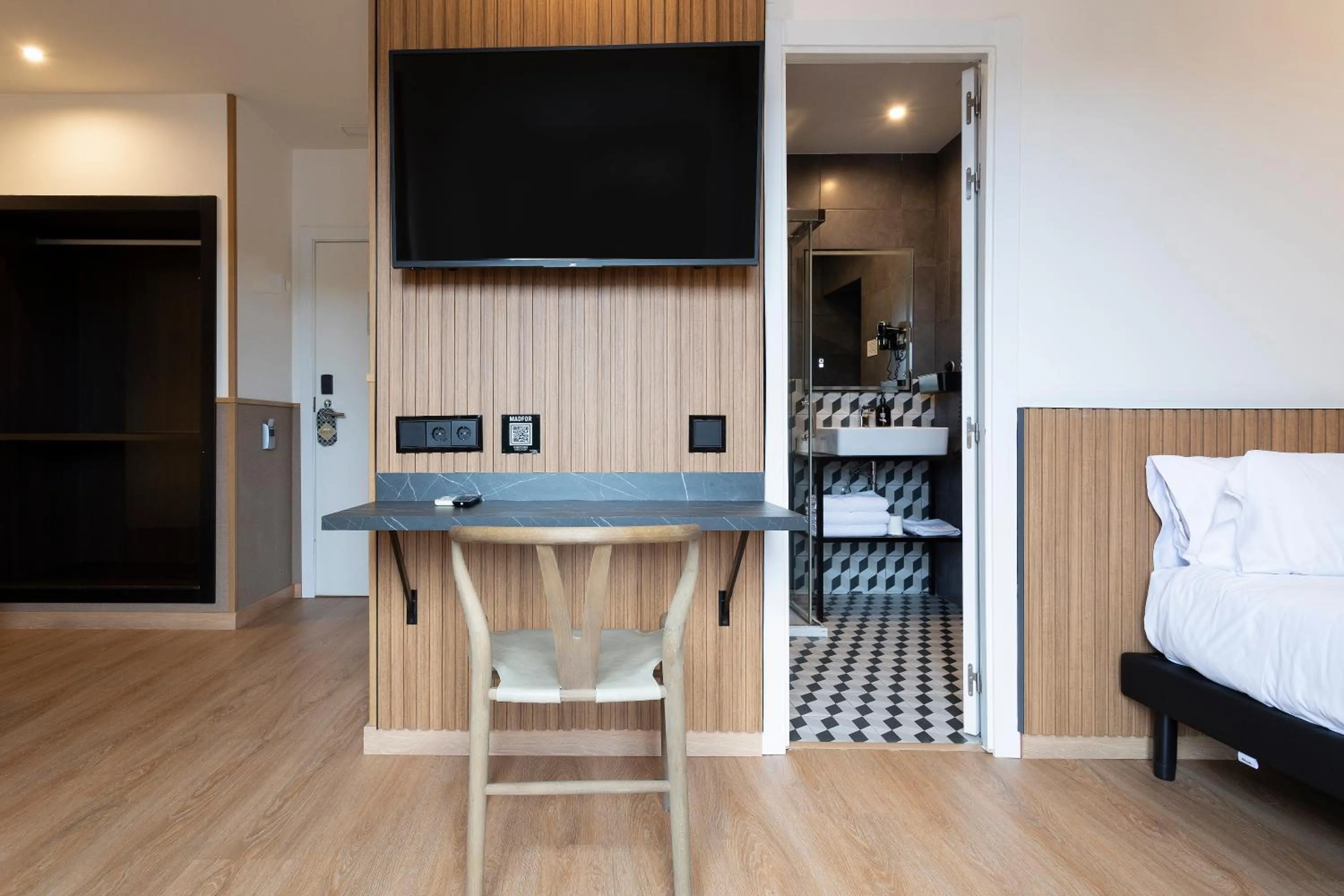 Bedroom, Bed in Hotel Acta Madfor